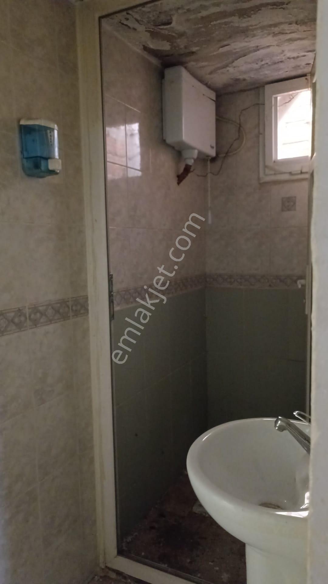 Bornova Atatürk Mah. 3+1 Müstakil Satılık Bina - Görsel 11