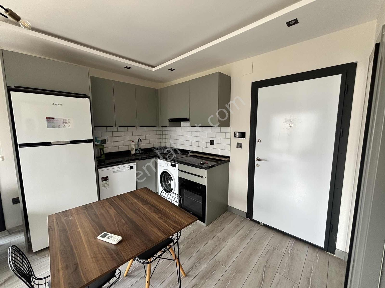 Stadyum Karşısı Göl Manzaralı Bulvar Üzeri Ultra Lüx 1+1 Eşyalı - Görsel 7