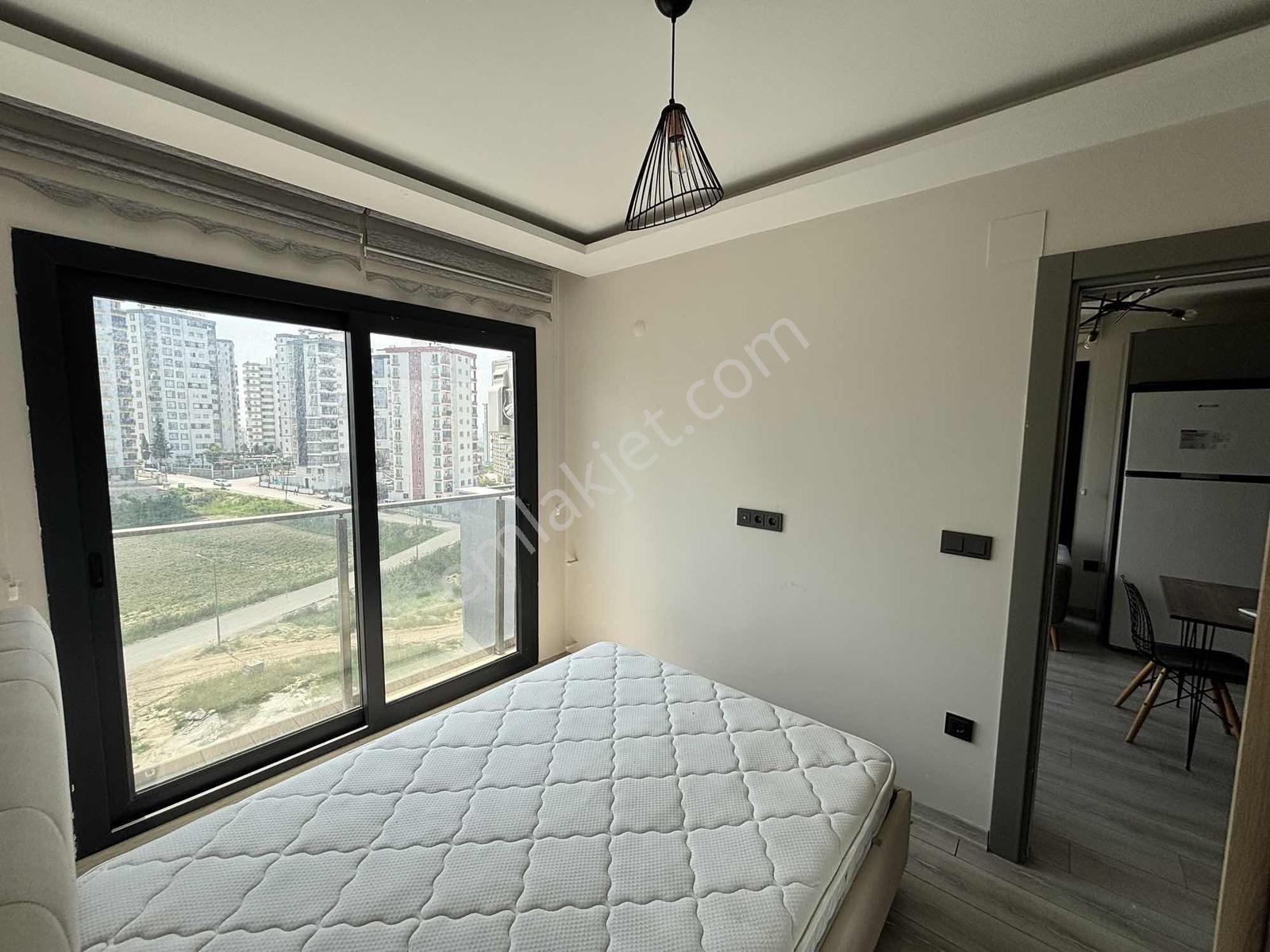 Stadyum Karşısı Göl Manzaralı Bulvar Üzeri Ultra Lüx 1+1 Eşyalı - Görsel 4
