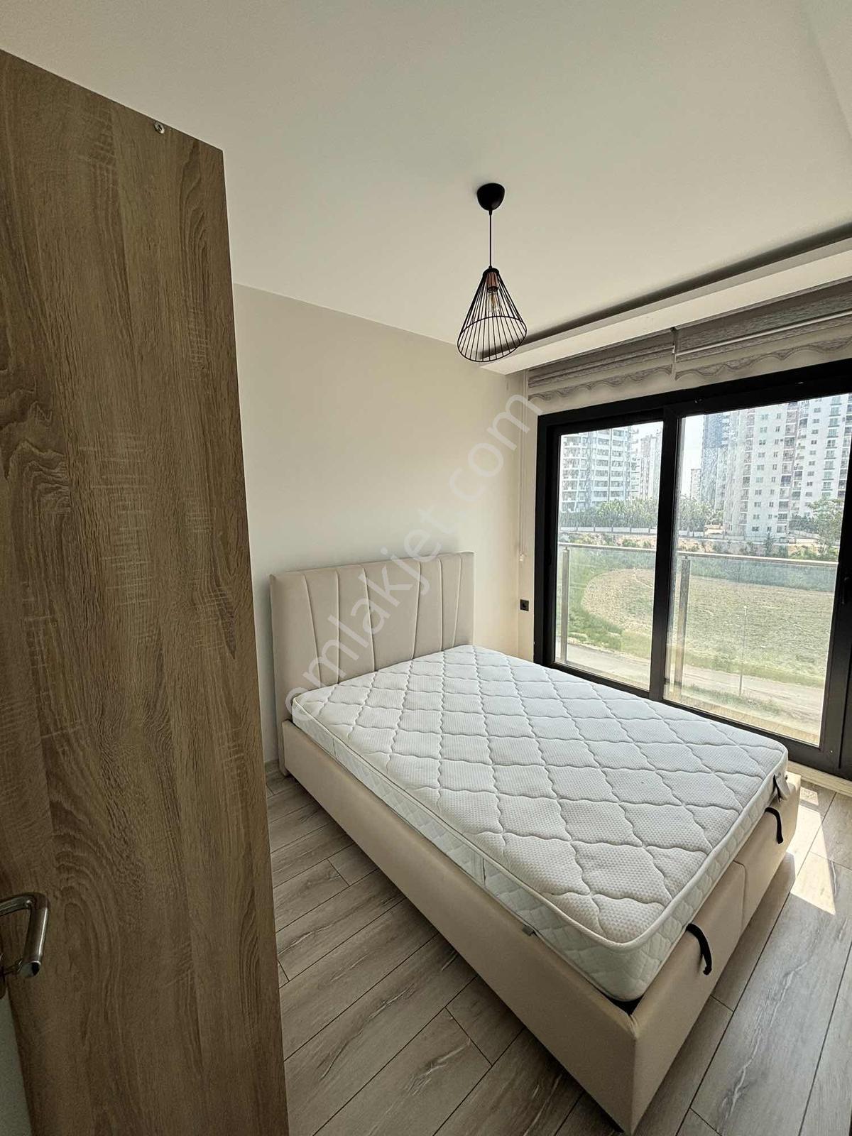 Stadyum Karşısı Göl Manzaralı Bulvar Üzeri Ultra Lüx 1+1 Eşyalı - Görsel 3