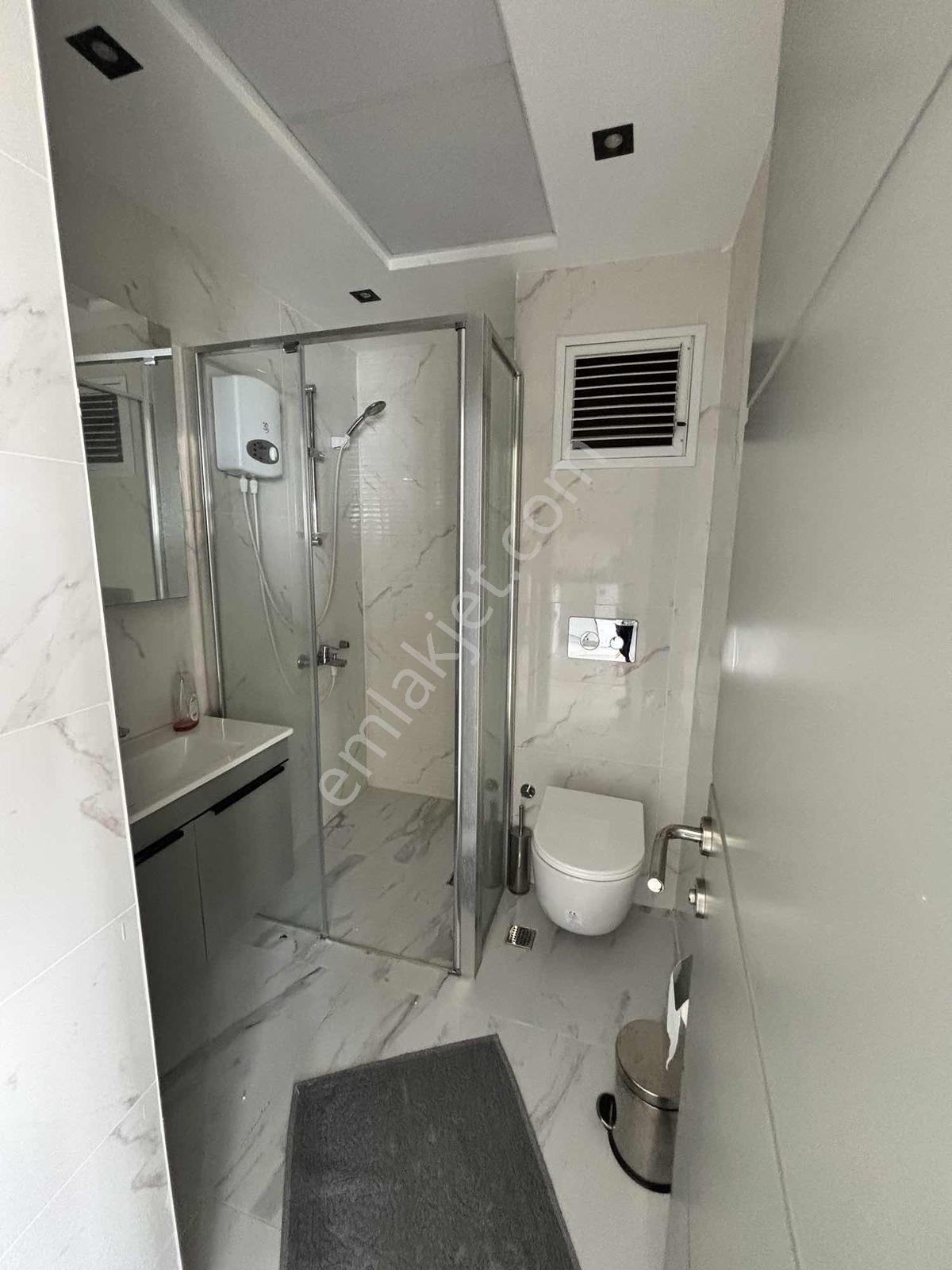 Stadyum Karşısı Göl Manzaralı Bulvar Üzeri Ultra Lüx 1+1 Eşyalı - Görsel 6