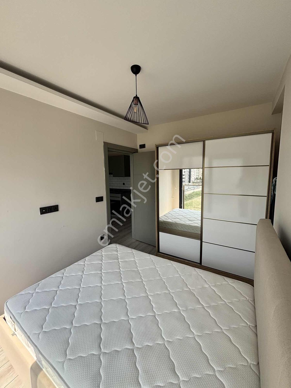 Stadyum Karşısı Göl Manzaralı Bulvar Üzeri Ultra Lüx 1+1 Eşyalı - Görsel 18