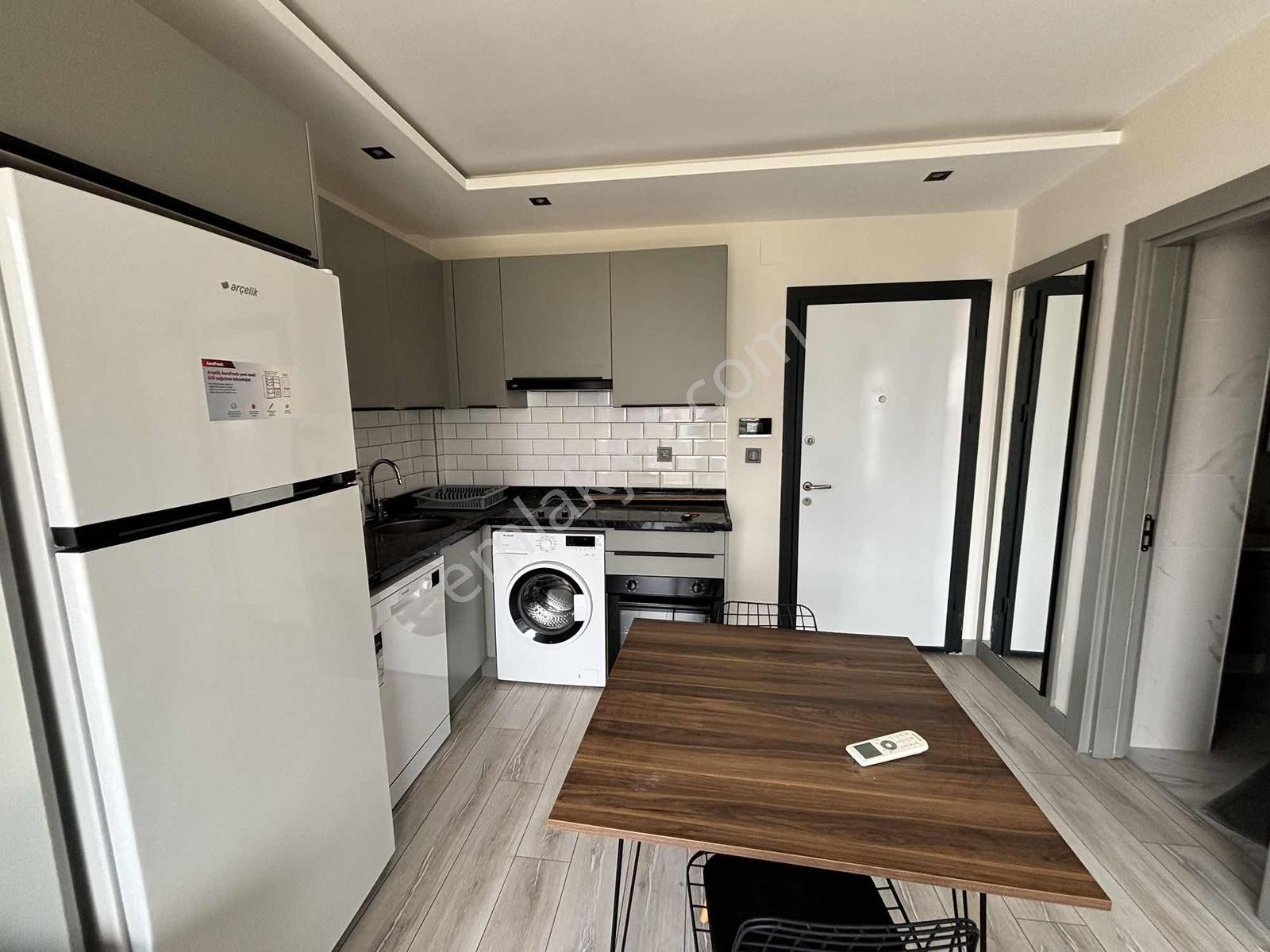 Stadyum Karşısı Göl Manzaralı Bulvar Üzeri Ultra Lüx 1+1 Eşyalı - Görsel 26