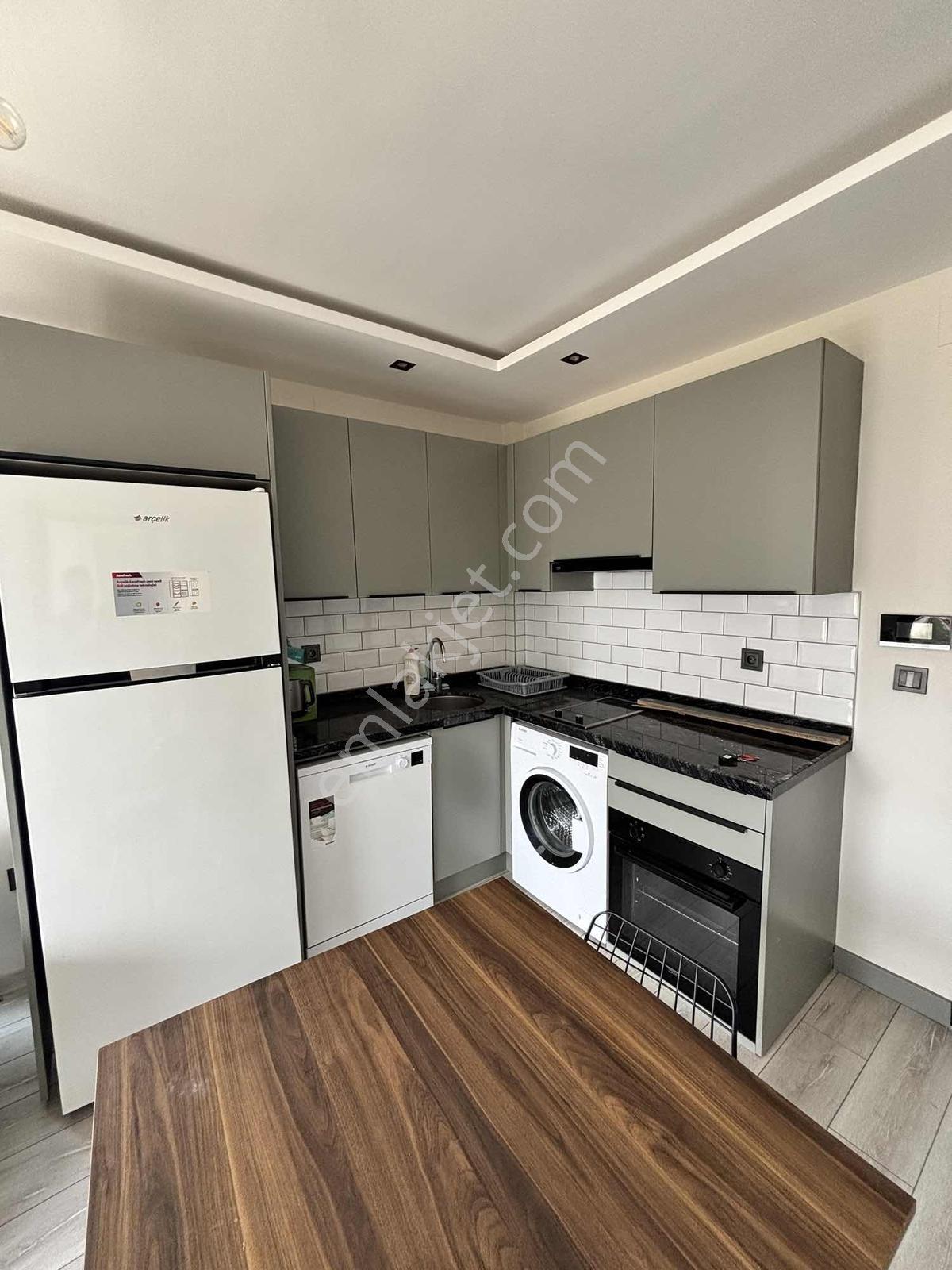 Stadyum Karşısı Göl Manzaralı Bulvar Üzeri Ultra Lüx 1+1 Eşyalı - Görsel 22