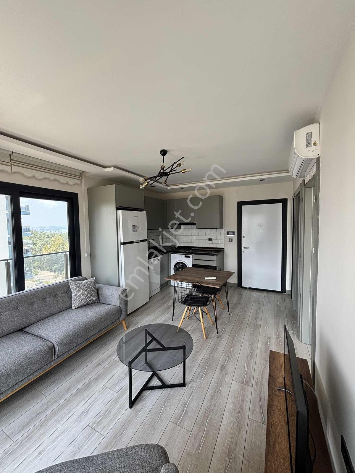 Stadyum Karşısı Göl Manzaralı Bulvar Üzeri Ultra Lüx 1+1 Eşyalı - Görsel 12