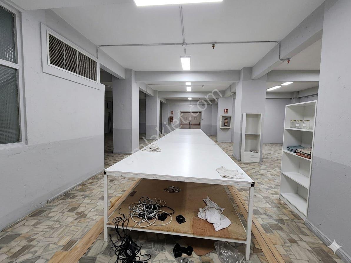 Enes Malik Toraman'dan Kocasinanda 500 M2 Kiralık Bodrum Atölye - Görsel 3