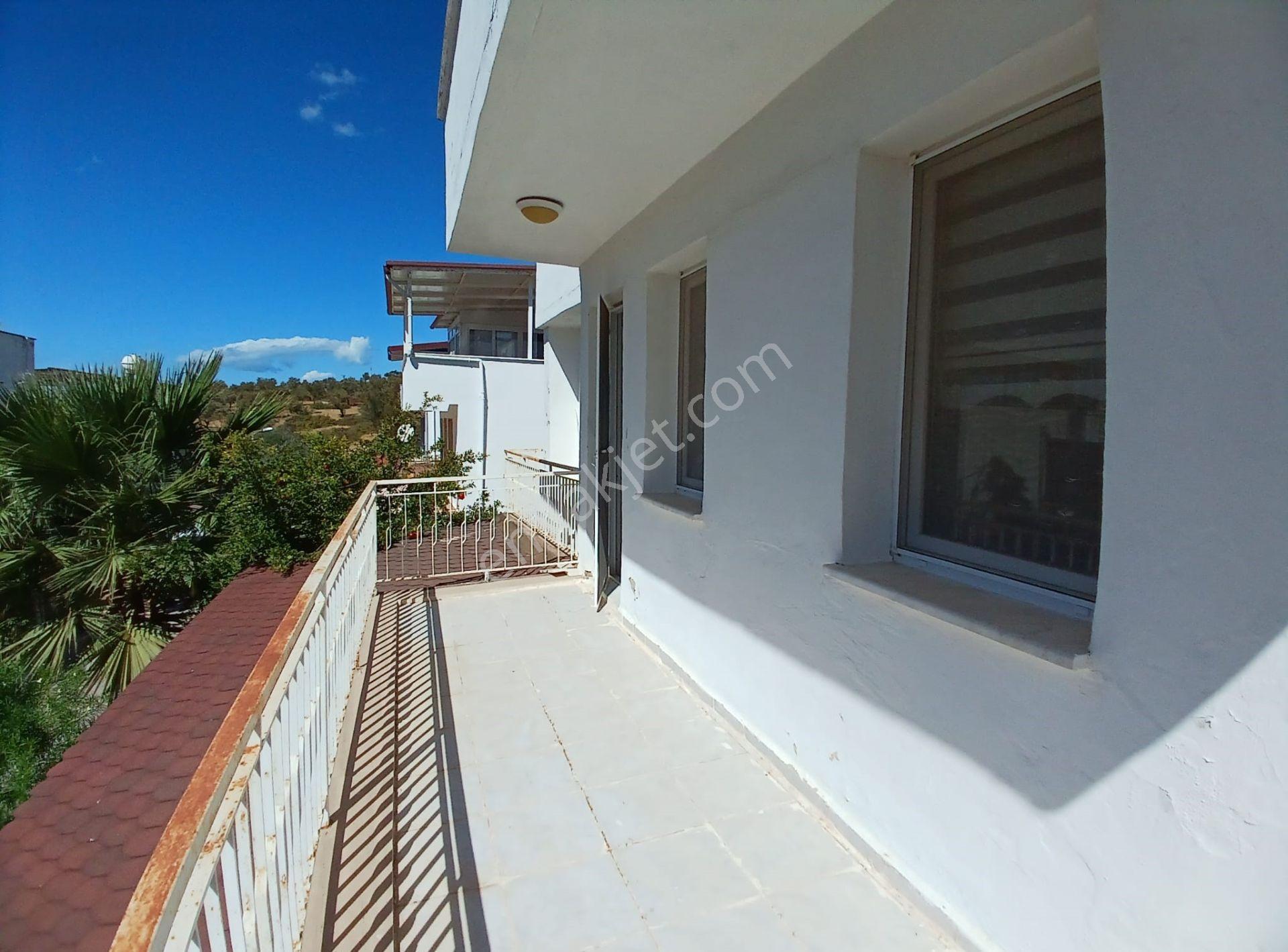 Doğa Ve Deniz Manzaralı Site İçi Tam Müstakil Bahçeli Villa - Görsel 23