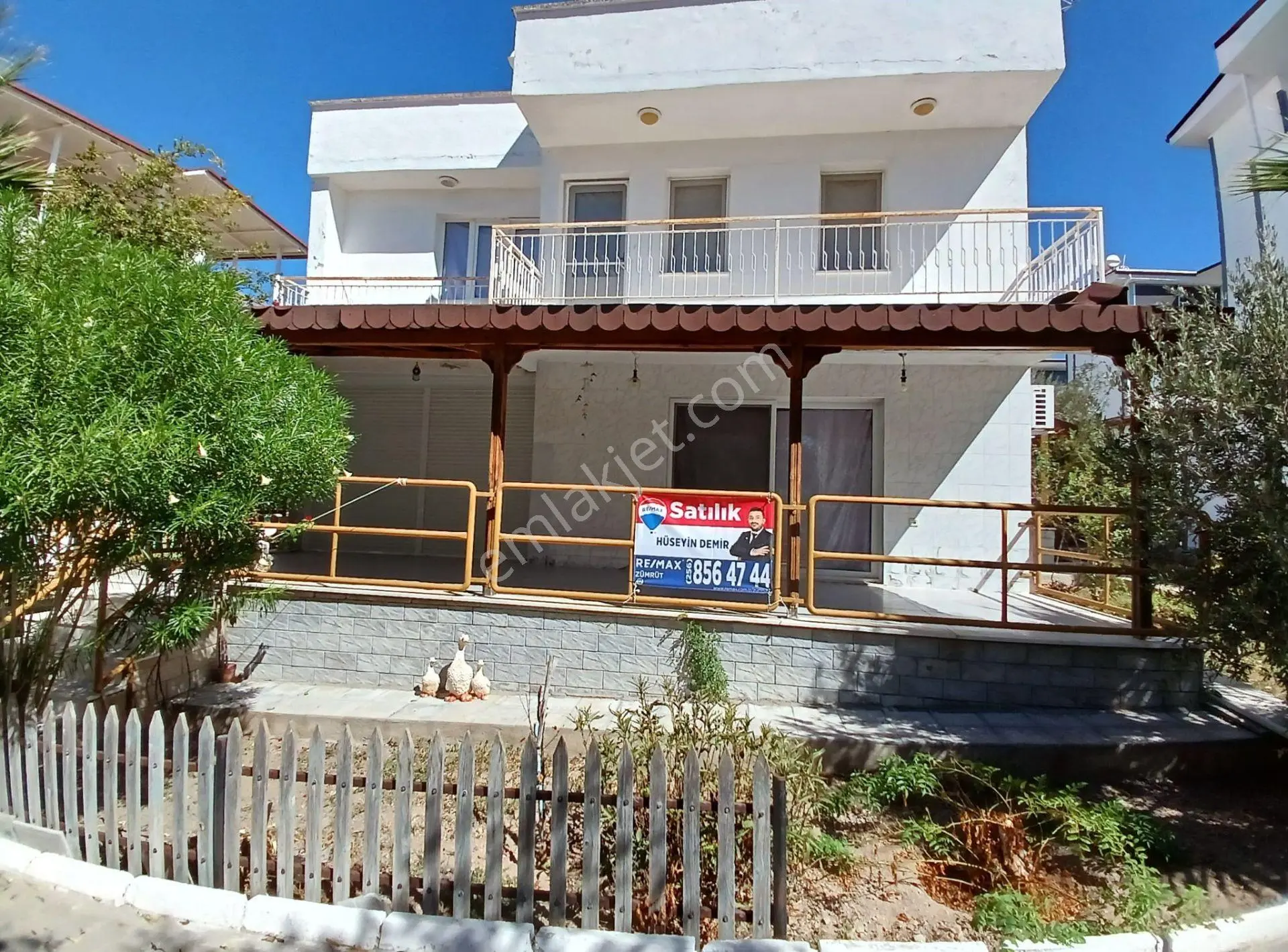 Doğa Ve Deniz Manzaralı Site İçi Tam Müstakil Bahçeli Villa - Görsel 2