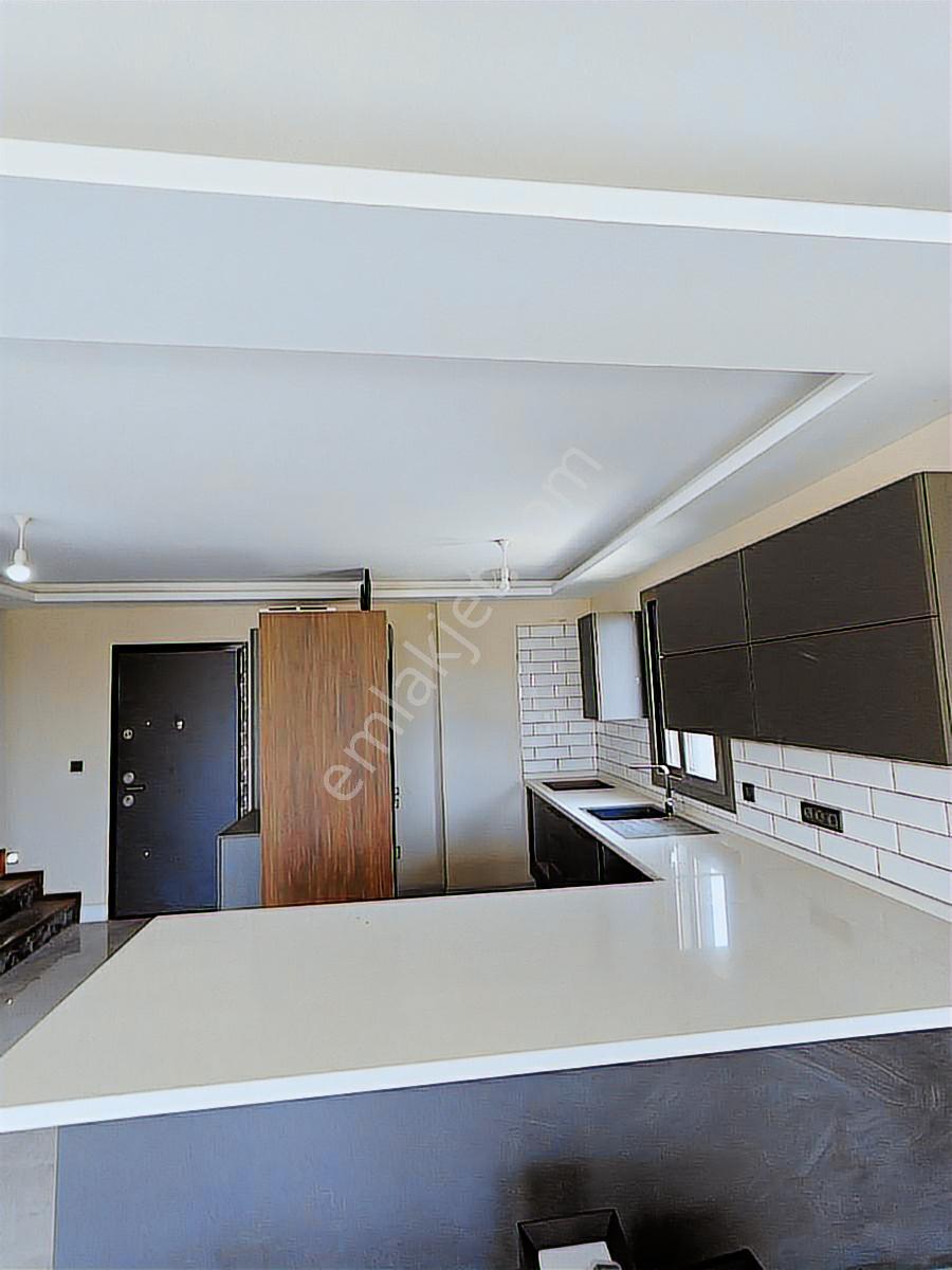 Kuşadası Güzelçamlı'da Deniz Manzaralı 5+2 Müstakil Sıfır Villa - Görsel 7