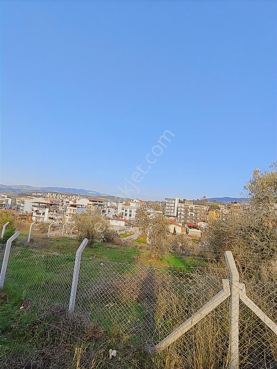 Kuşadası Davutlar Merkezde Yol Cepheli 445 M2 Arsa - Görsel 13