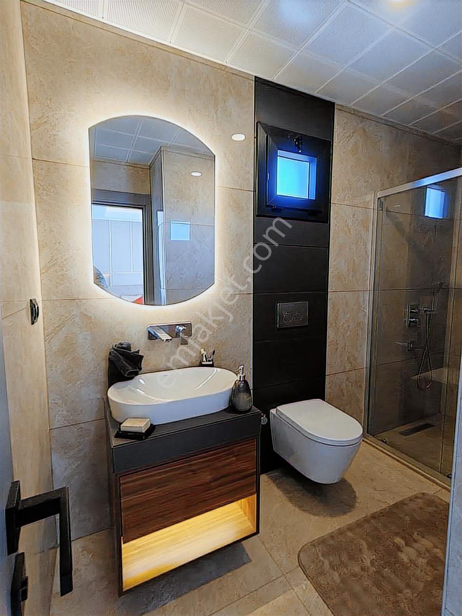 Kuşadası Davutlar Sahilde Özel Havuzlu Sıfır Lüks Villa - Görsel 11