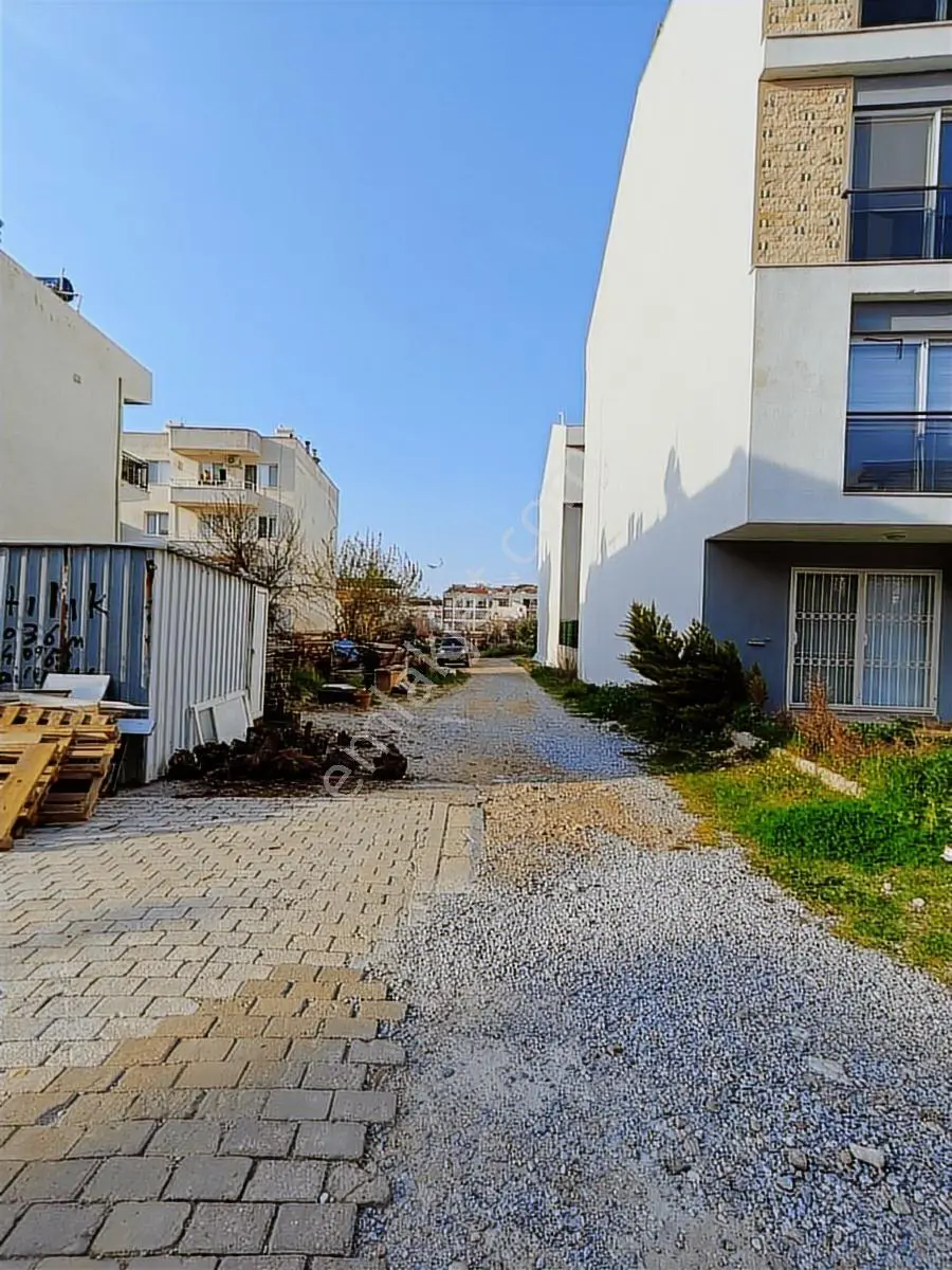 Kuşadası Davutlar Merkezde 3+1 Ara Kat Sıfır Daire - Görsel 4