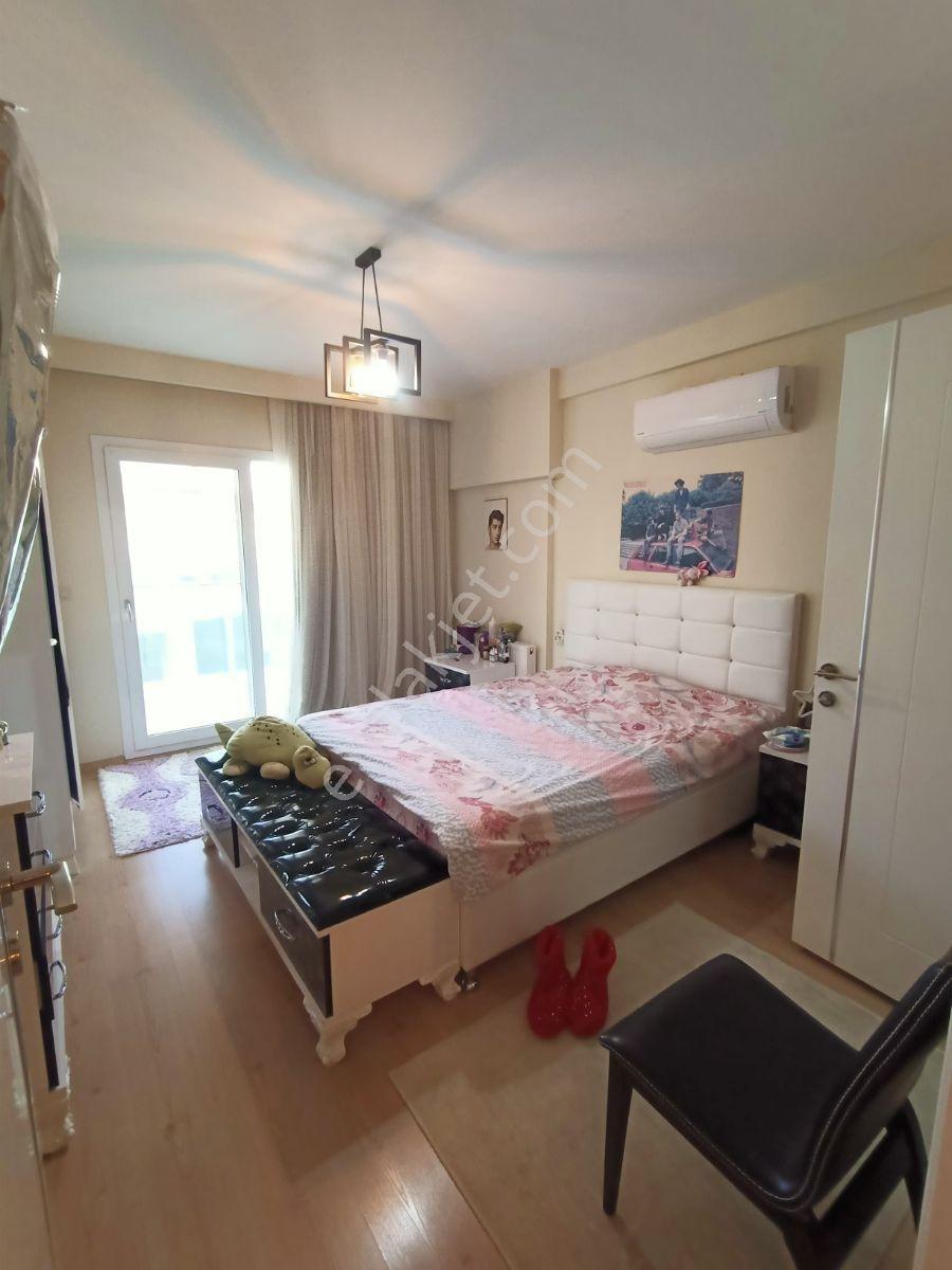 Kuşadası Ege Mahallesinde 260 M2 Dubleks 4+1 Lüks Daire - Görsel 33