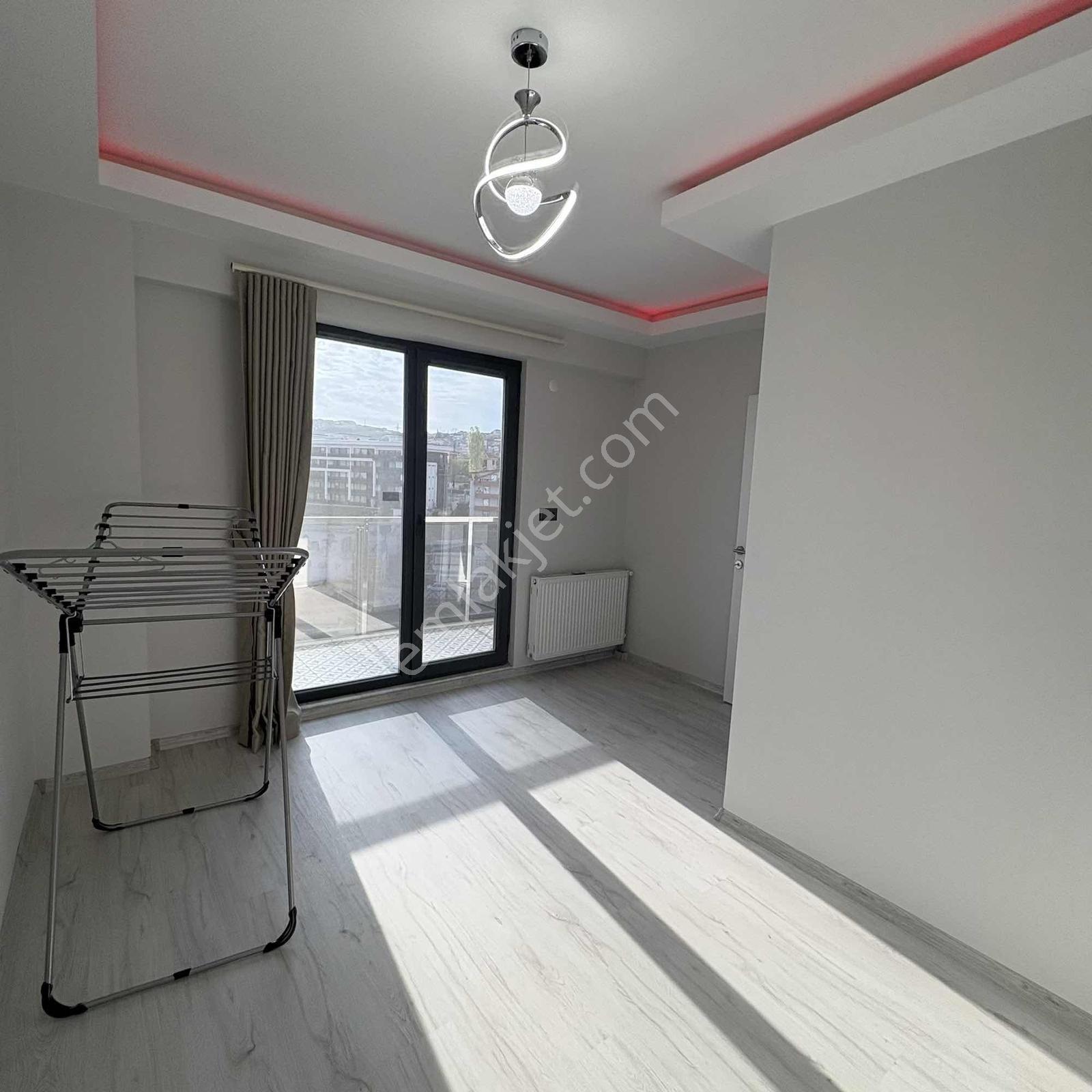 Tarcanlardan İzmit Deniz Manzaralı, 0 Eşyalı Satılık 2+1 Dubleks - Görsel 24