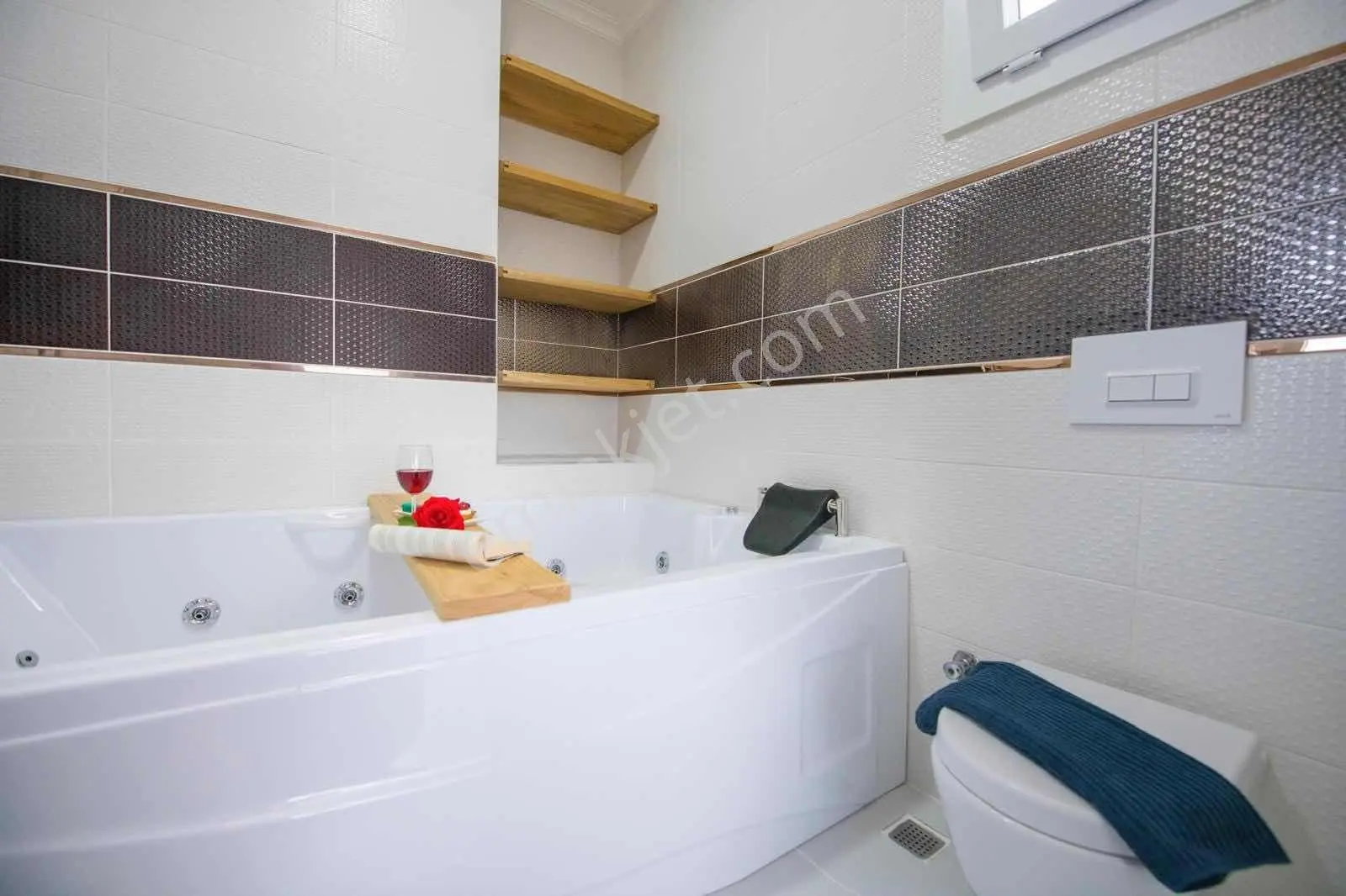 Kargı Mahallesinde Yatırımlık İşyeri Ve Lüks Villa - Görsel 5
