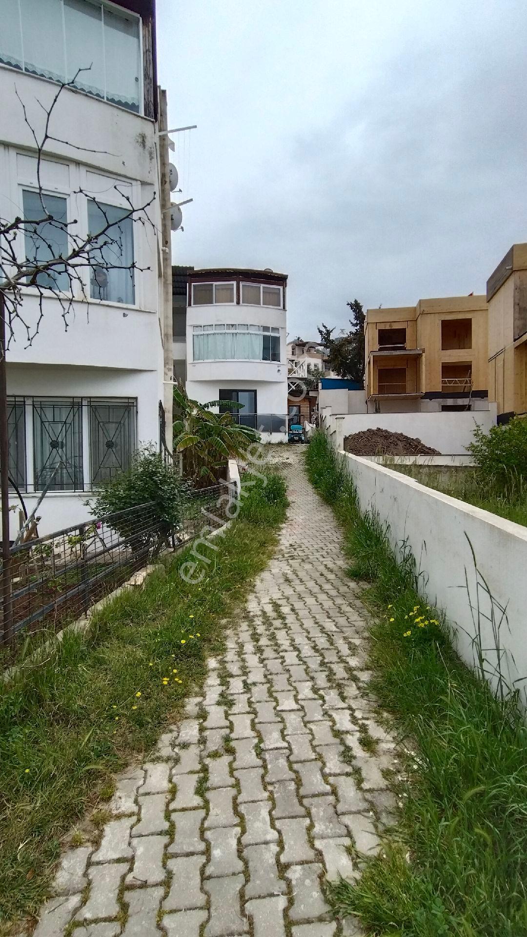 Deniz Manzaralı 2+1 Yenilenmiş Daire.