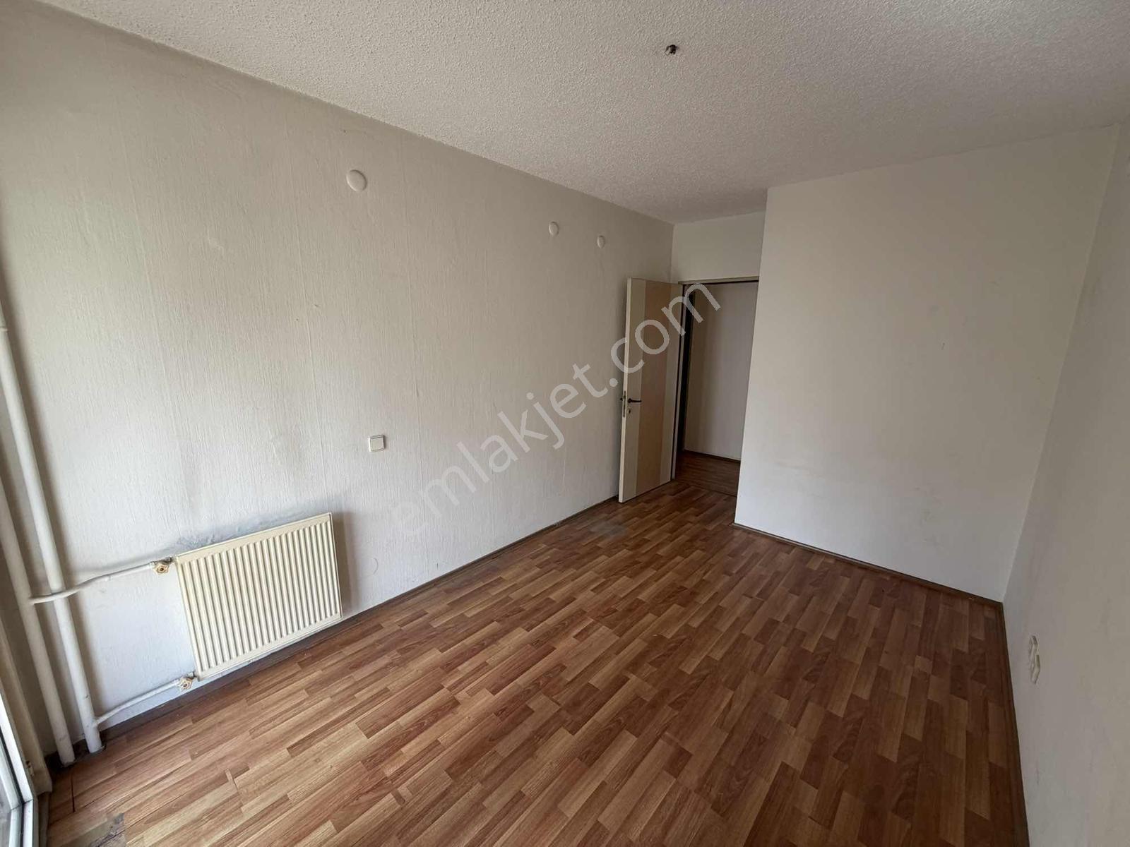 Ataşehir Gardenya 1 Sitesi Kiralık 3+1 Geniş Daire - Görsel 14