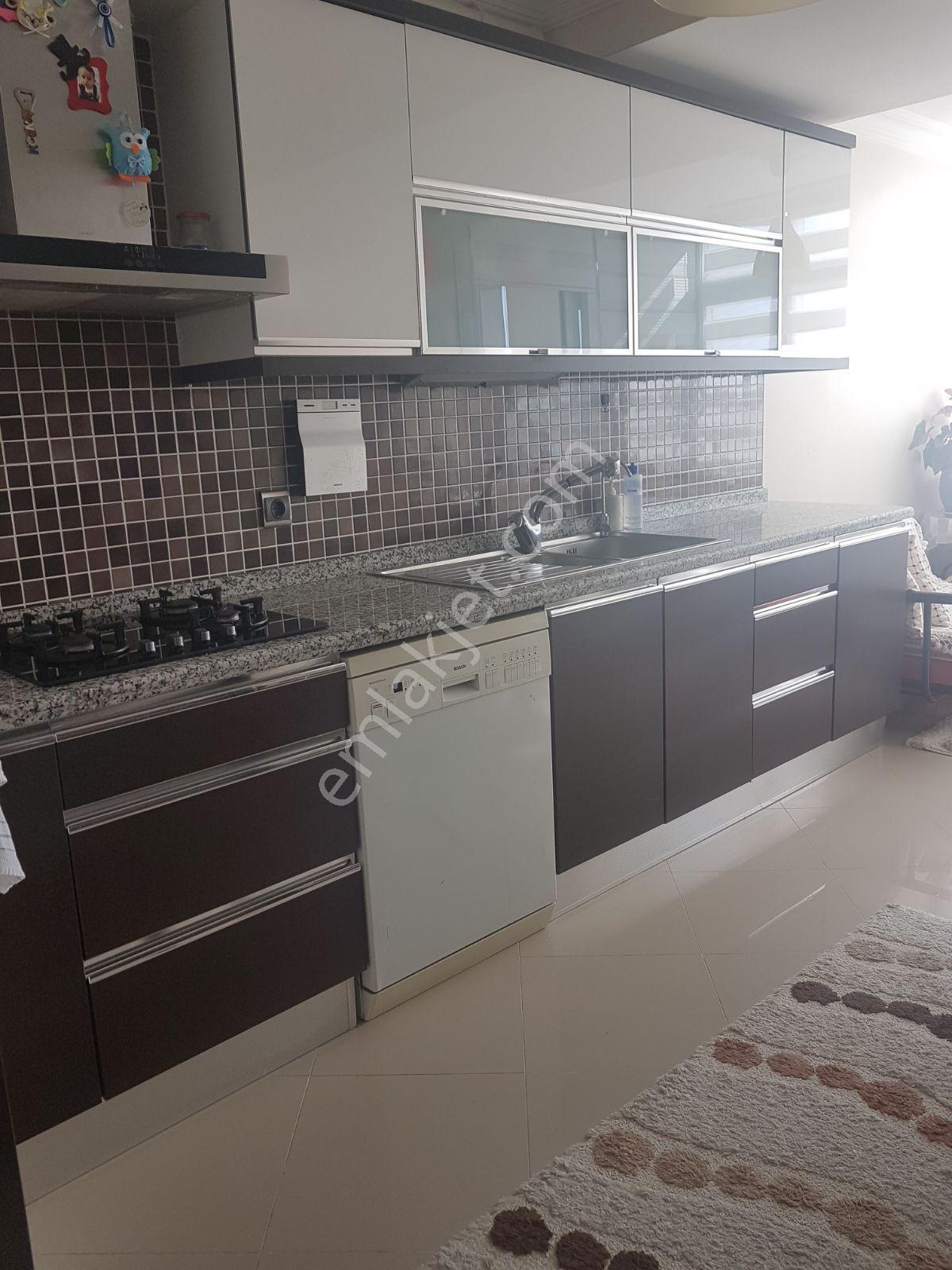 Bayraklı Seyhankent Sitesi Tadilatlı 3+1 Daire - Görsel 27