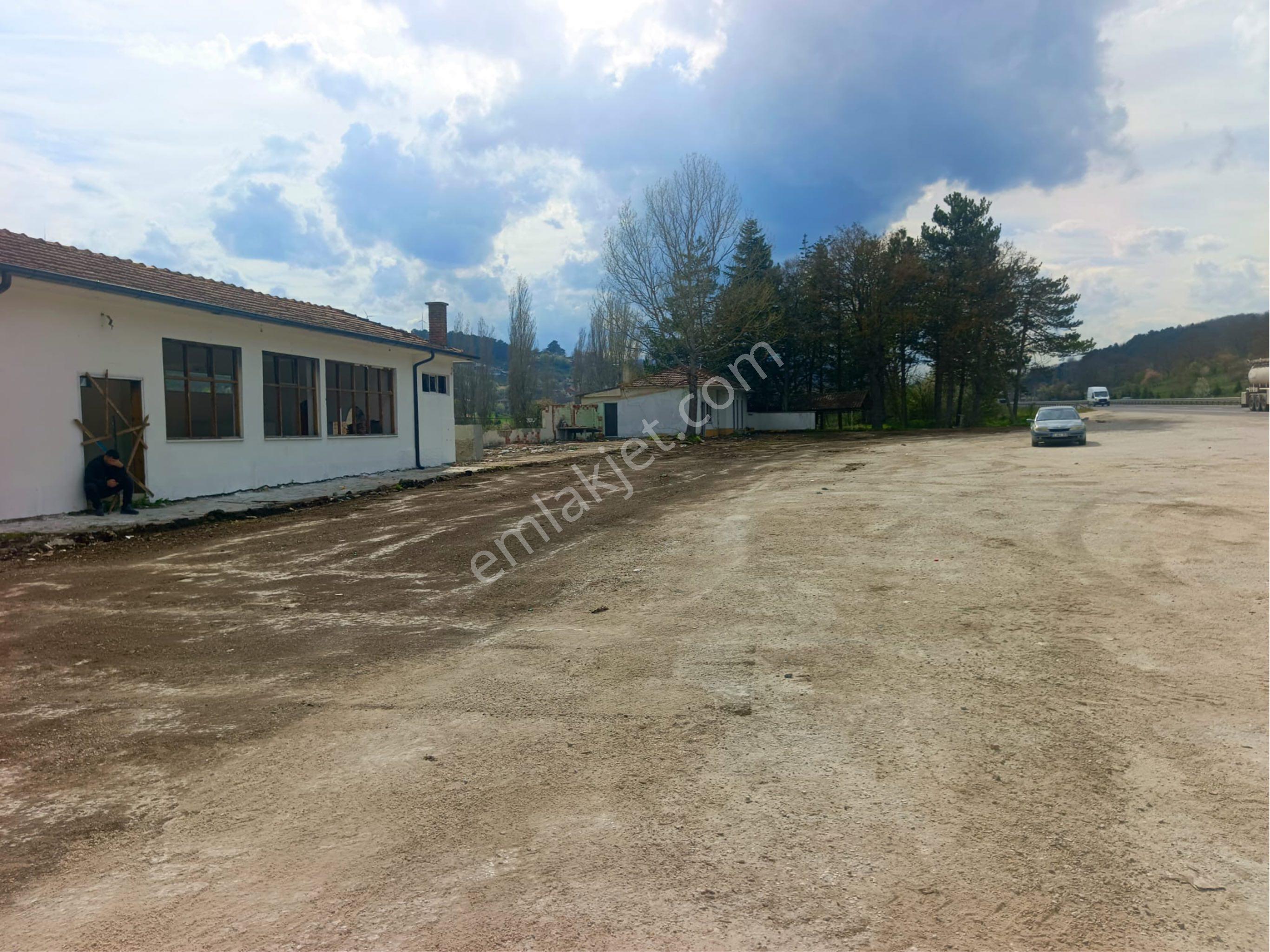 Bursa Yolu Üzeri Yatırımlık Tesis Alanı - Görsel 2