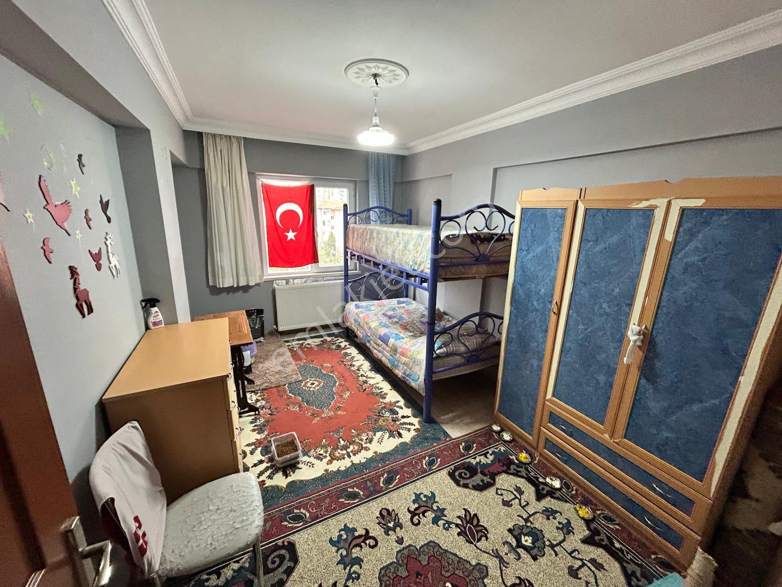 29 Ekim'de Kredisiz Satılık 3+1 Daire, 110m², Okul Cepheli - Görsel 4