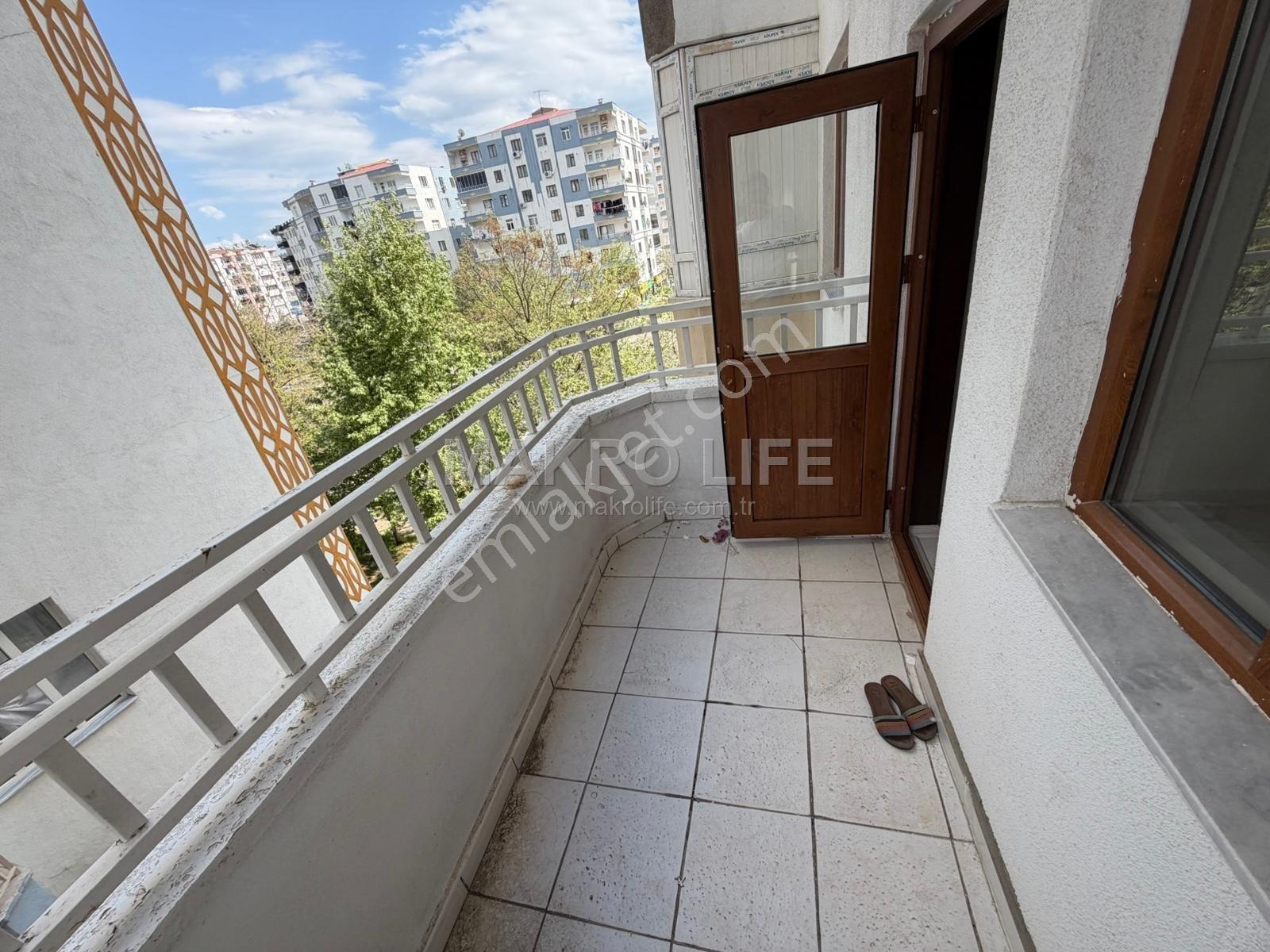 Gaziler Ana Cadde Üzeri 3+1 Temiz Bakımlı Satılık Daire - Görsel 25