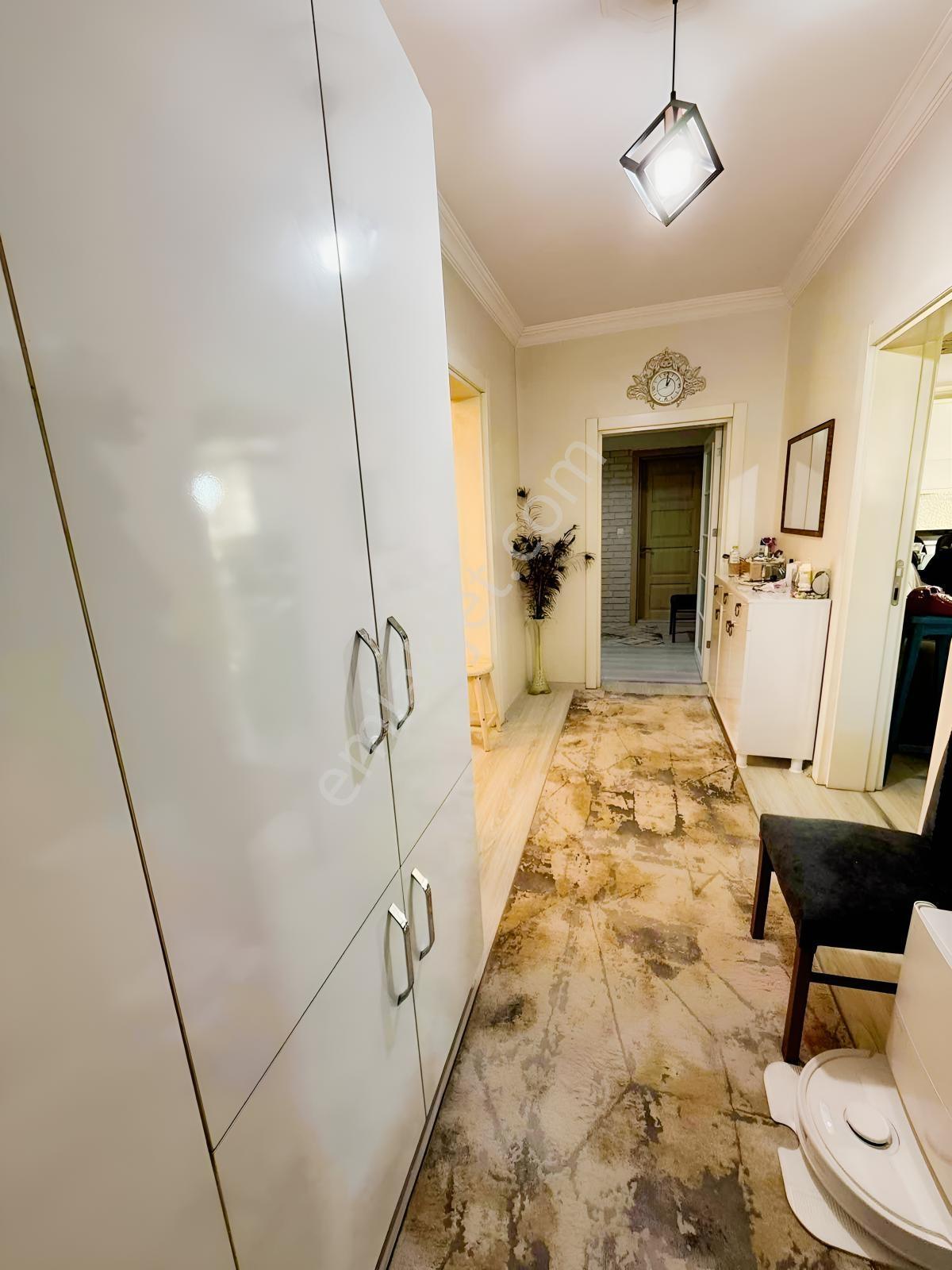 Kayalar Memduhiyede 1.220 M2 Arsa İçinde 7+1 Tripleks Villa - Görsel 26