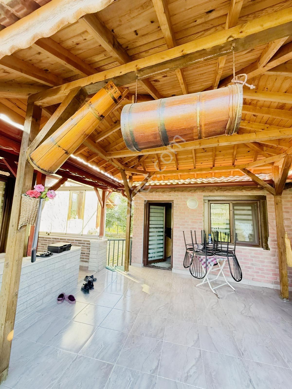 Kayalar Memduhiyede 1.220 M2 Arsa İçinde 7+1 Tripleks Villa - Görsel 23