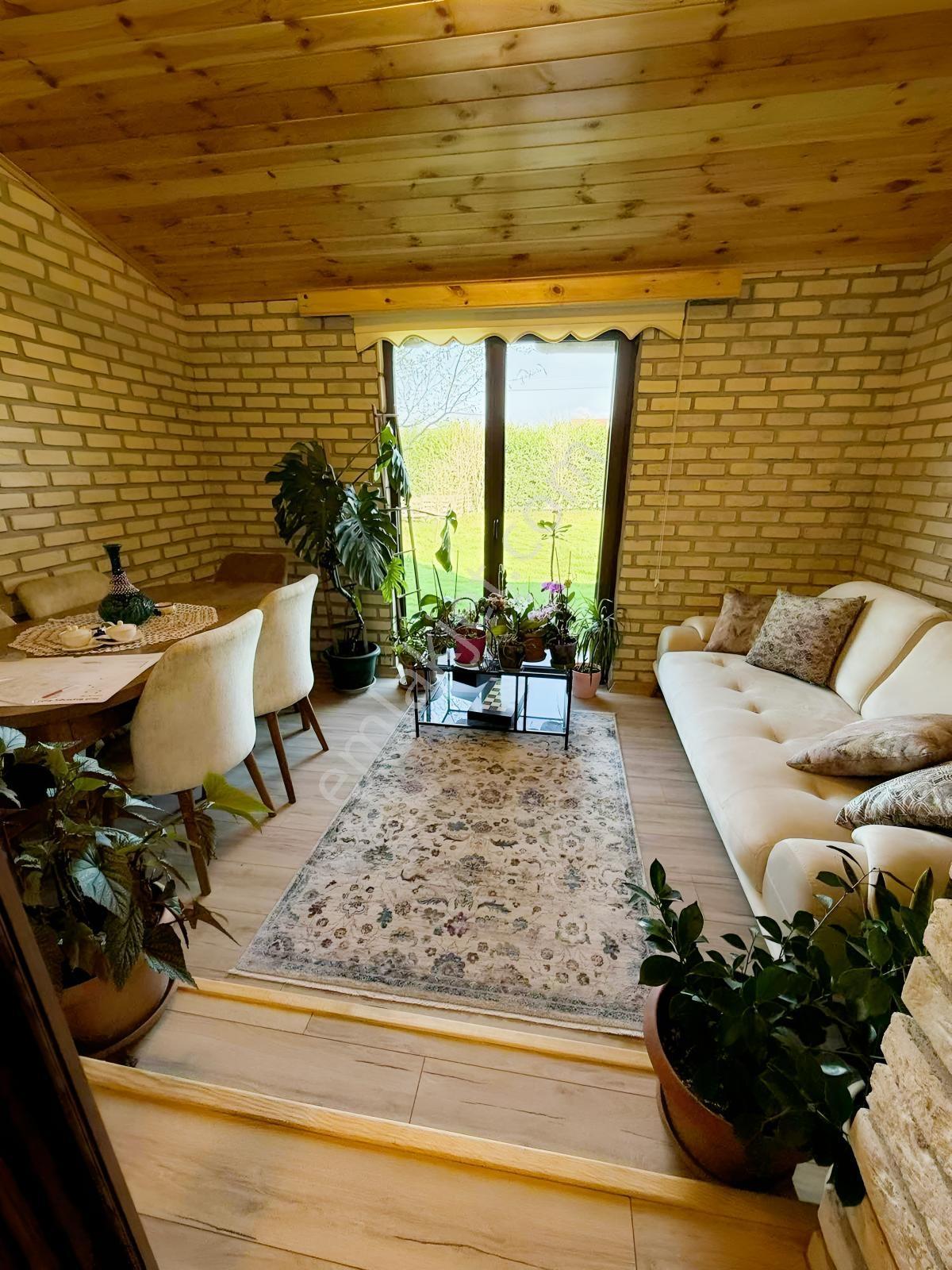 Kayalar Memduhiyede 1.220 M2 Arsa İçinde 7+1 Tripleks Villa - Görsel 9
