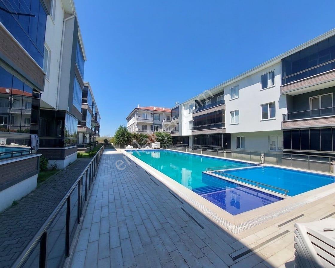 Elit Life Modern Sitesinde Havuz Cephe Kombili Geniş 2+1 Daire - Görsel 4