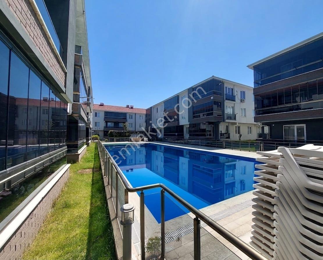 Elit Life Modern Sitesinde Havuz Cephe Kombili Geniş 2+1 Daire - Görsel 2