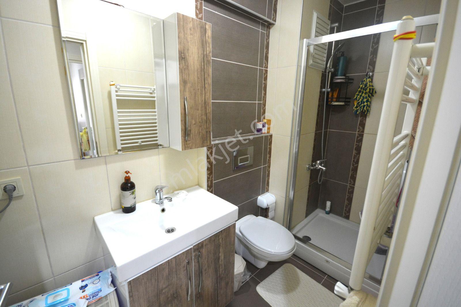 Satılık Arakat Daire 80 M2 İskanlı 2+1 Konumu Güzel Güney Cephe - Görsel 12