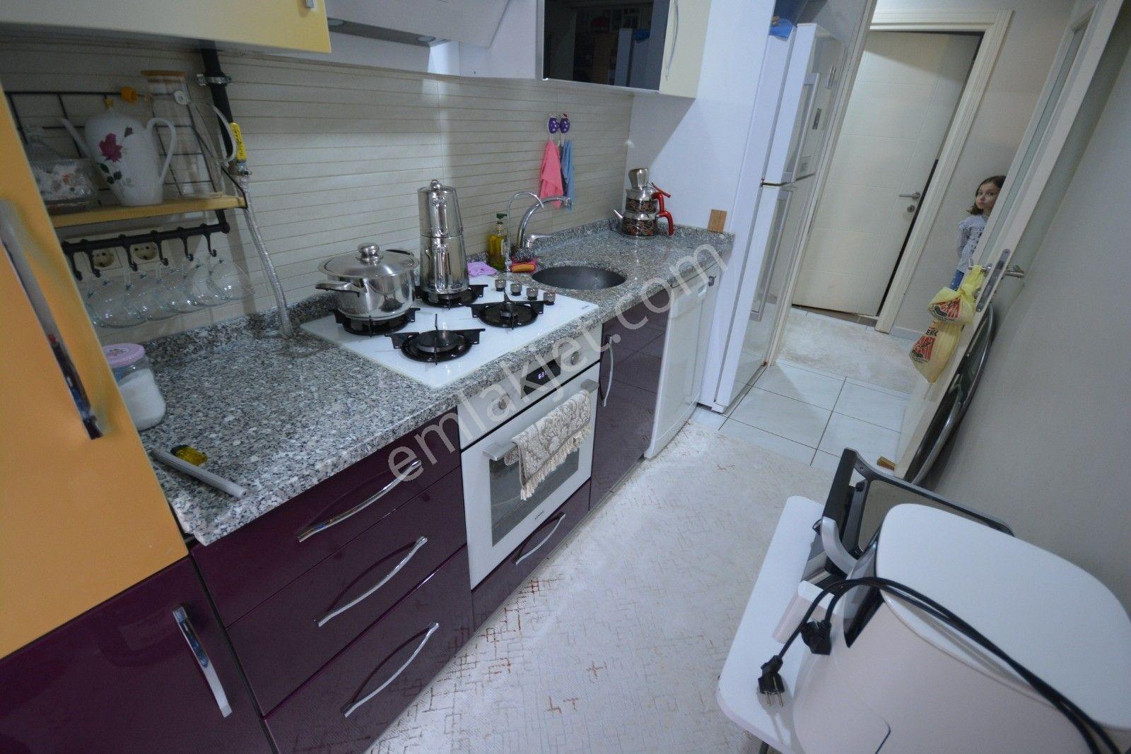 Satılık Arakat Daire 80 M2 İskanlı 2+1 Konumu Güzel Güney Cephe - Görsel 7