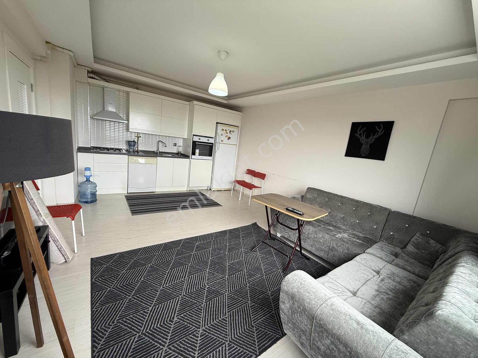 Kent Gayrimenkul'den Manzaralı Eşyalı 1+1 Kiralık Daire - Görsel 3