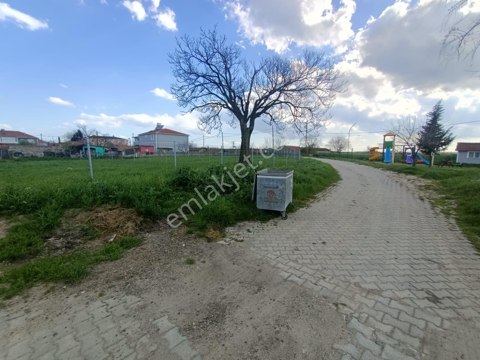 Aşağısevindikli'de Köy Merkezinde Satılık 565 M2 İmarlı Arsa - Görsel 9