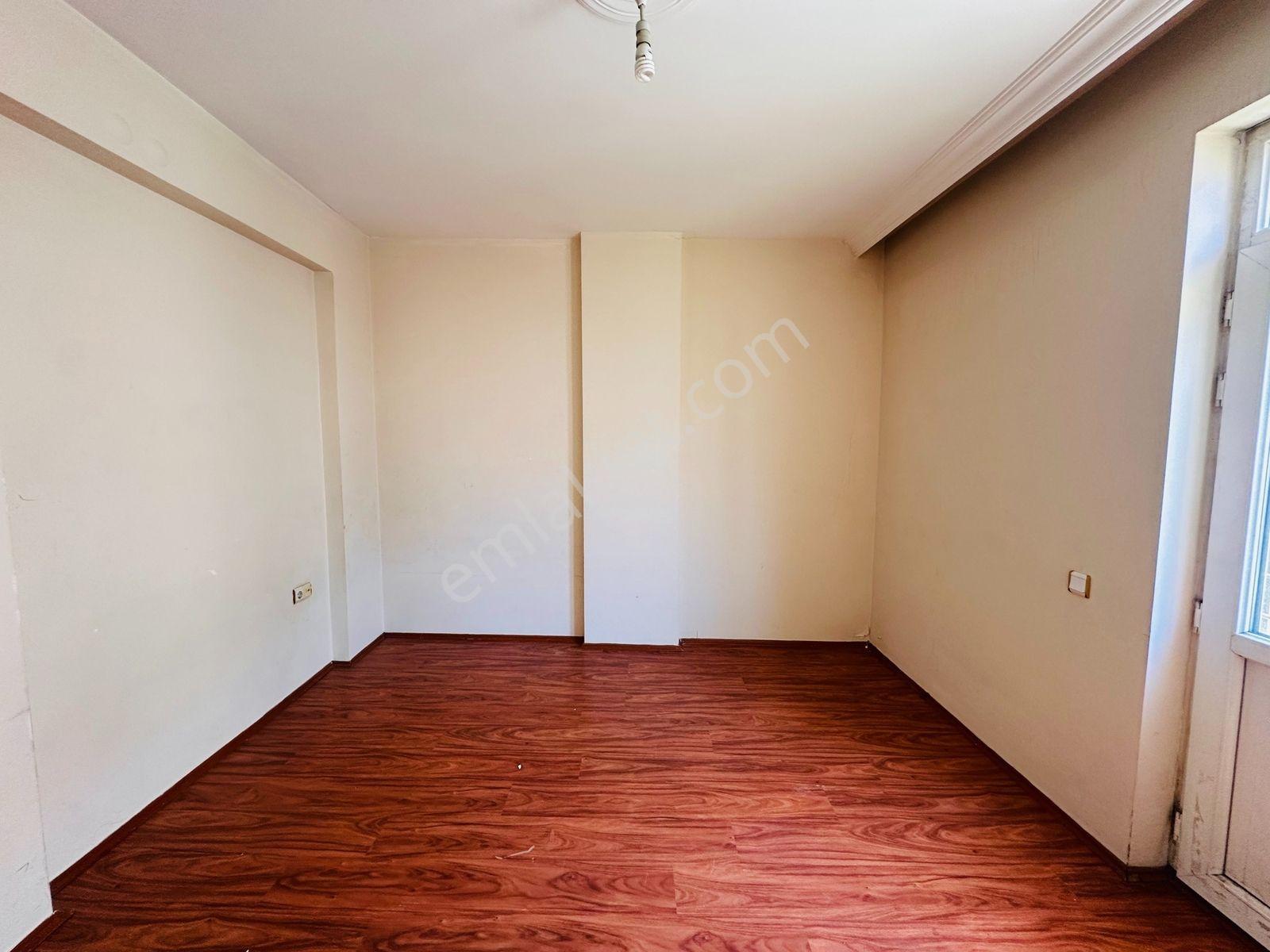 Gama Gayrimenkul Cadde Üzeri Manzaralı Geniş 2+1 Kiralık - Görsel 15