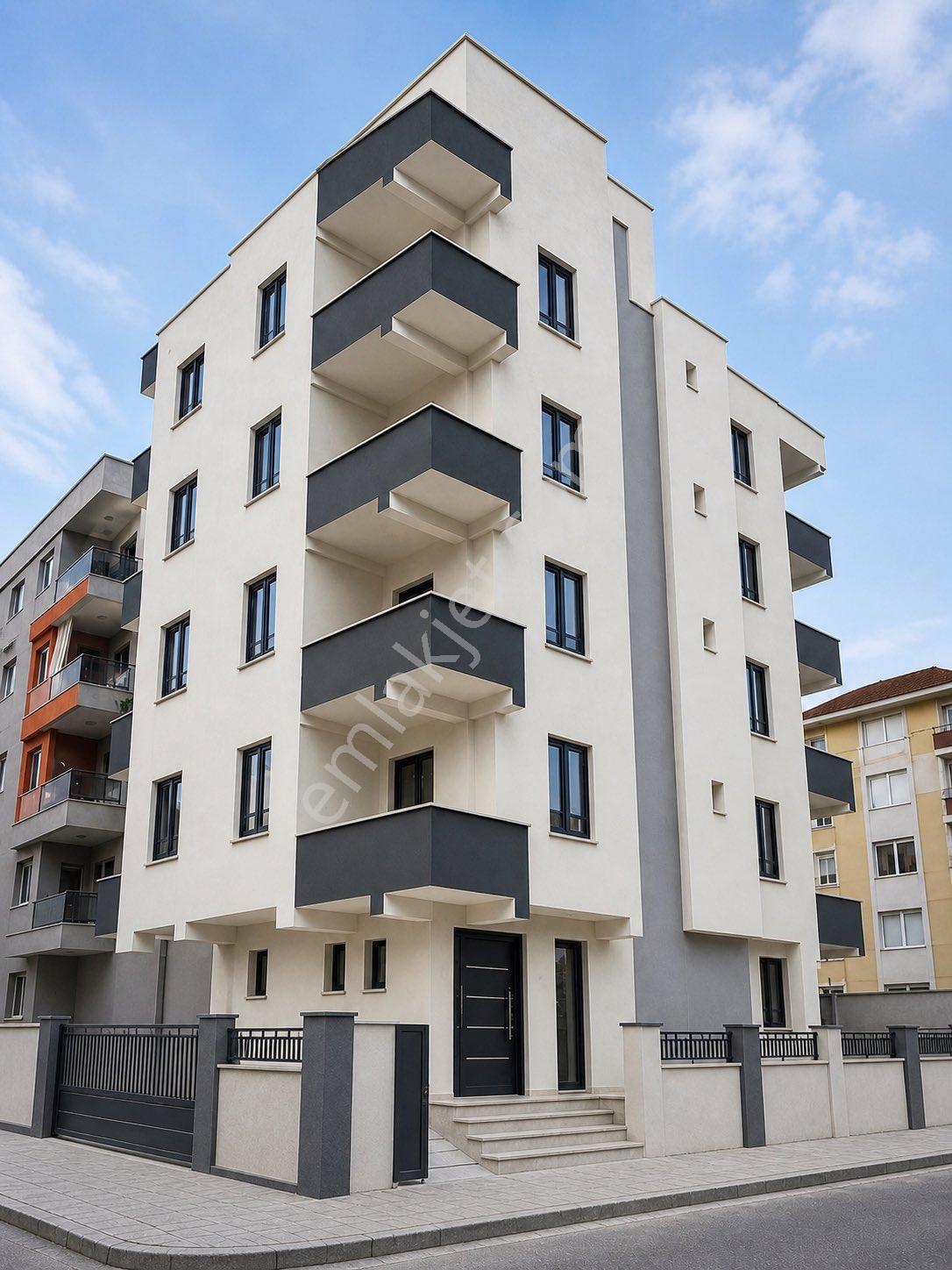 Alata Mahallesinde Satılık 1+1 Sıfır Daire Erdemli