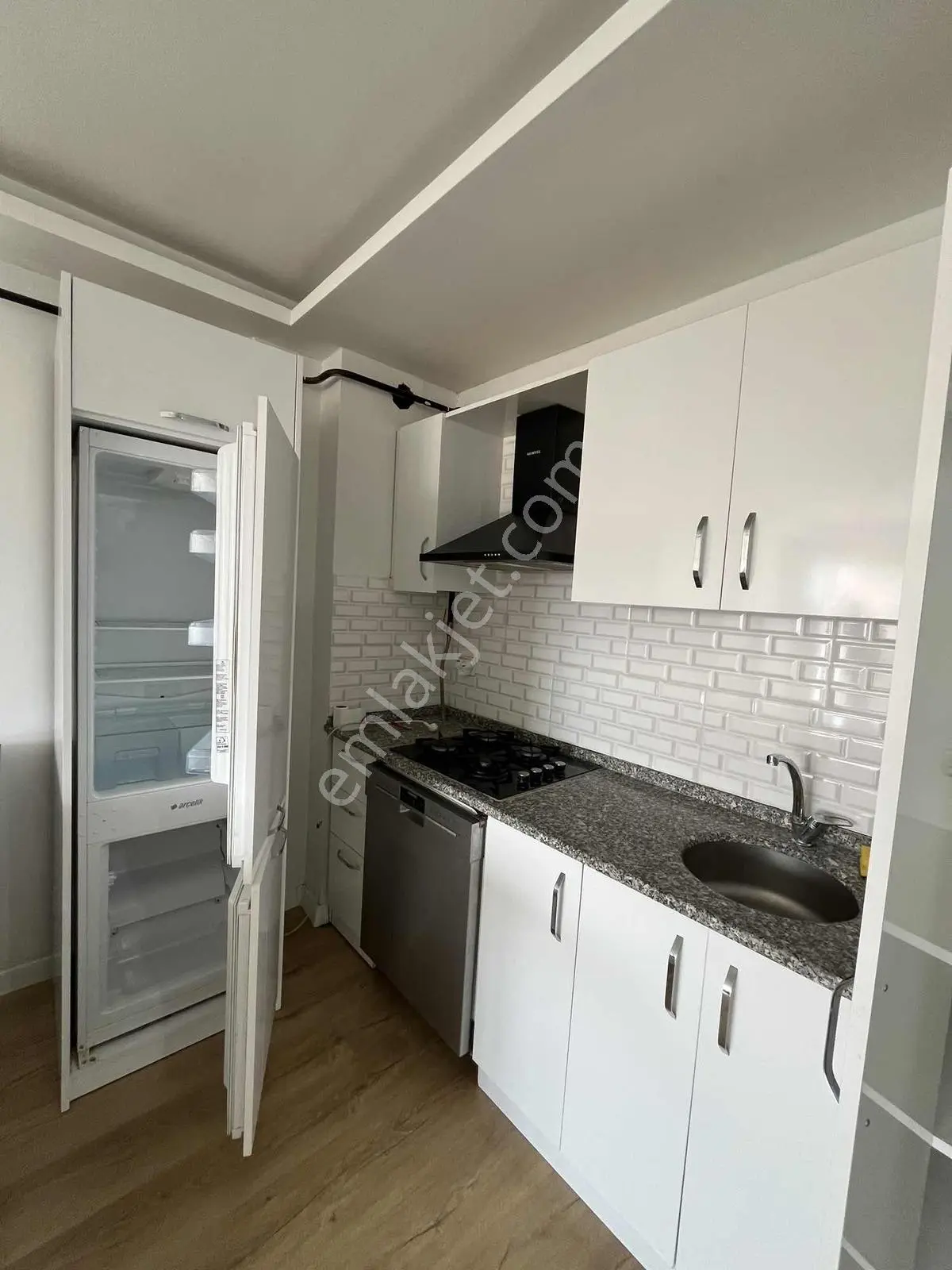 Edirne Merkez Atatürk Mahallesinde Satılık Eşyalı 1+1 Daire - Görsel 2