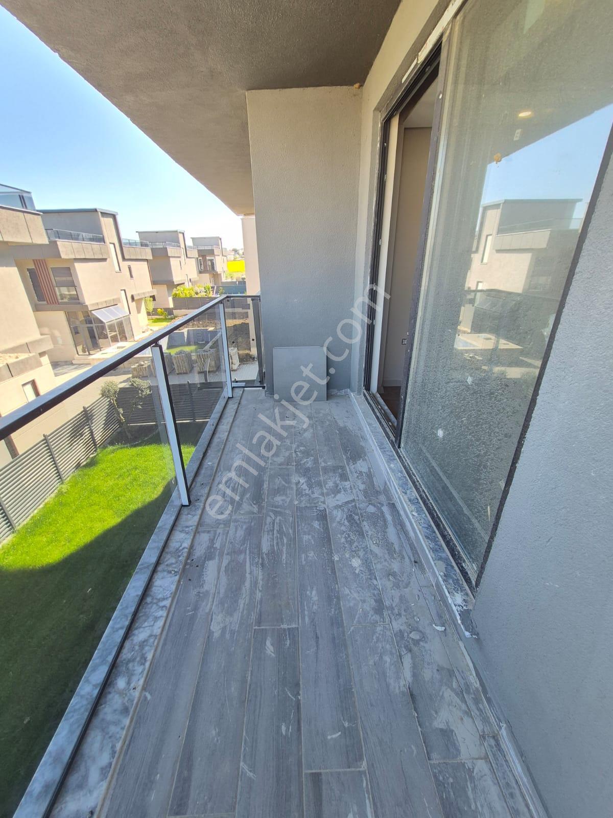 Delux'den Yenicede Müstakil Bahçeli Sıfır Lux Kiralık Villa - Görsel 20