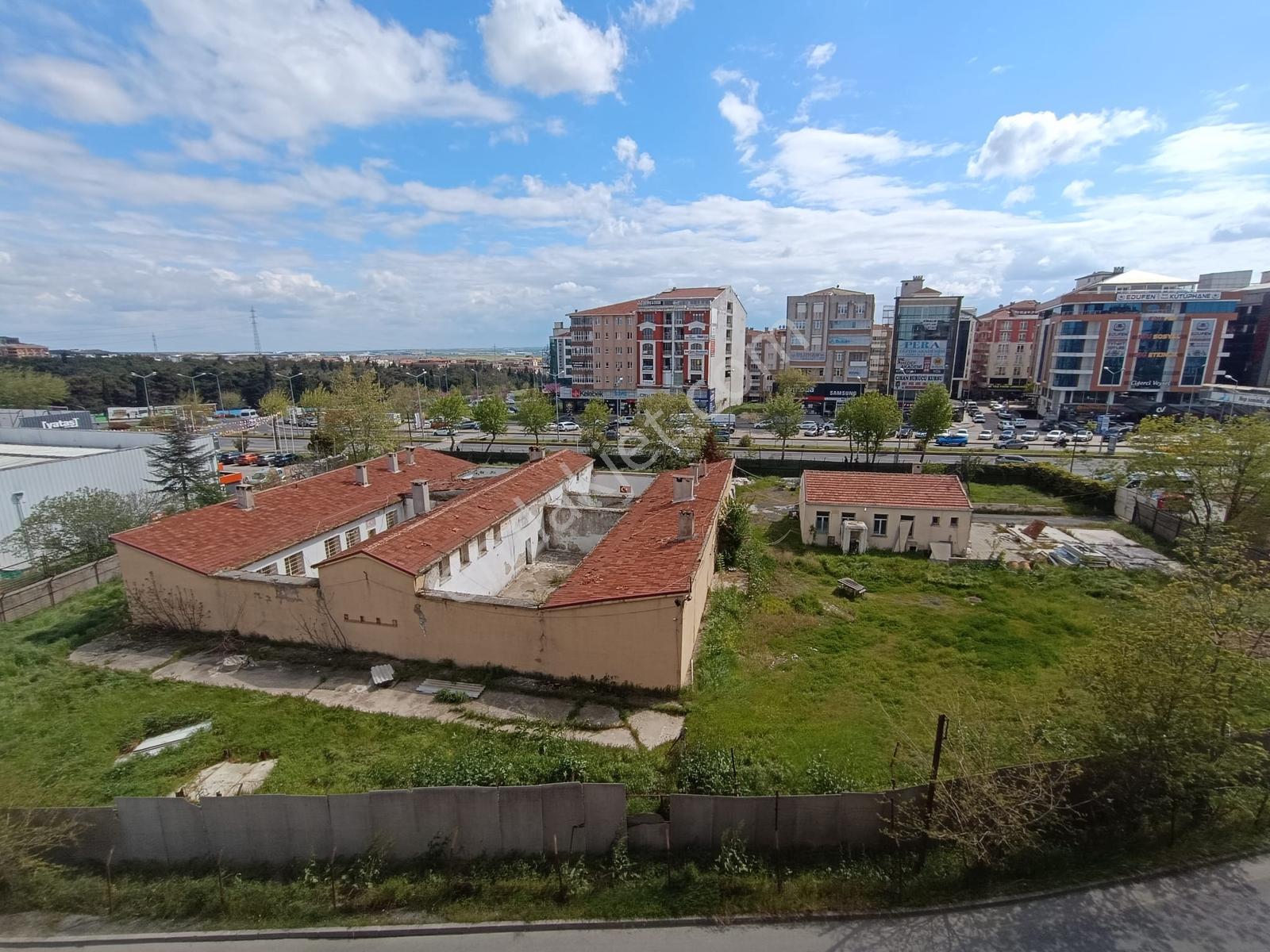 Kazımiye Mah. Eski Cezaevi Arkası Cadde Cepheli Satılık 2+0 Ofis