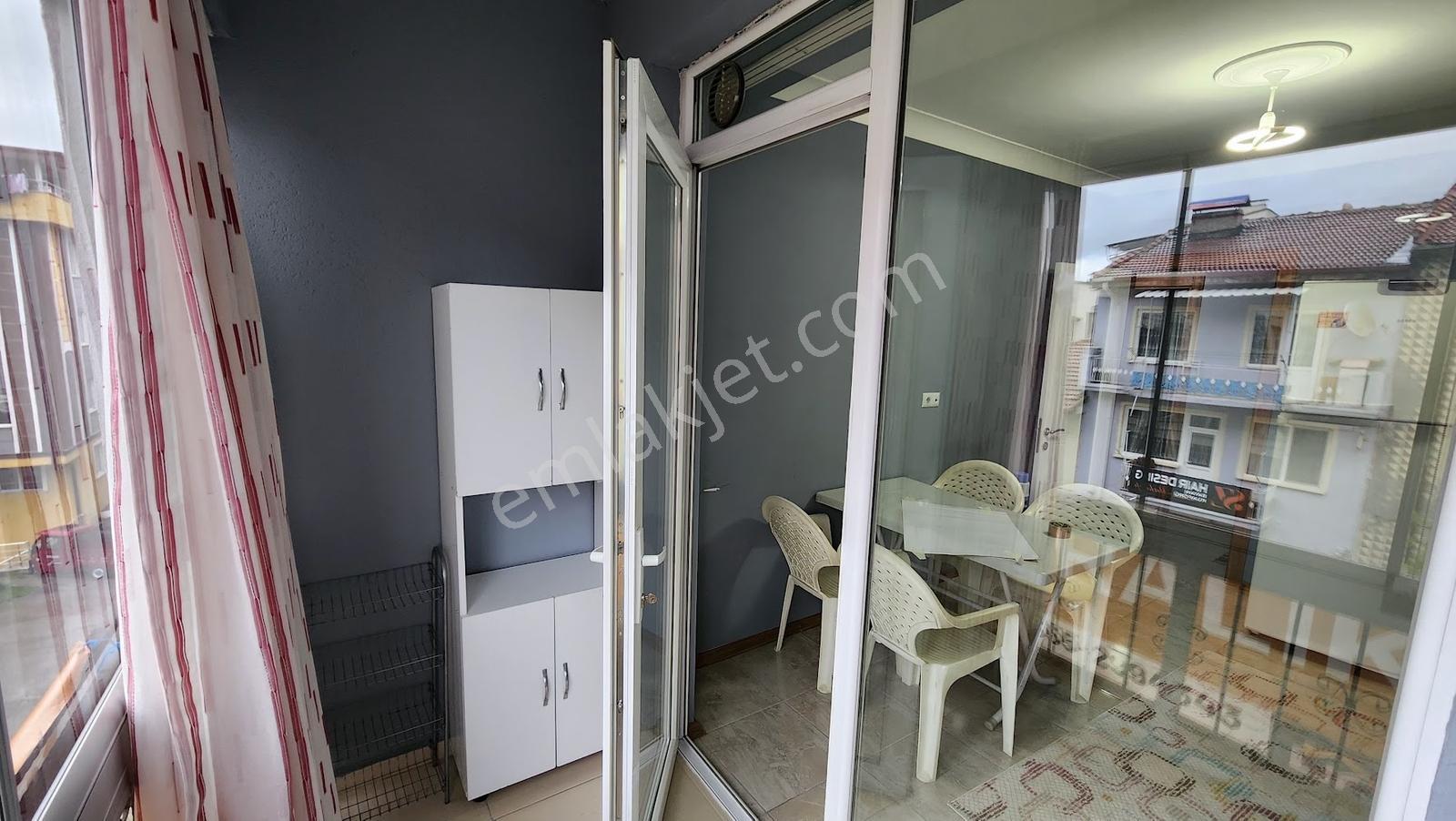 Hastaneler Bölgesinde 2+1 Eşyalı - Görsel 12