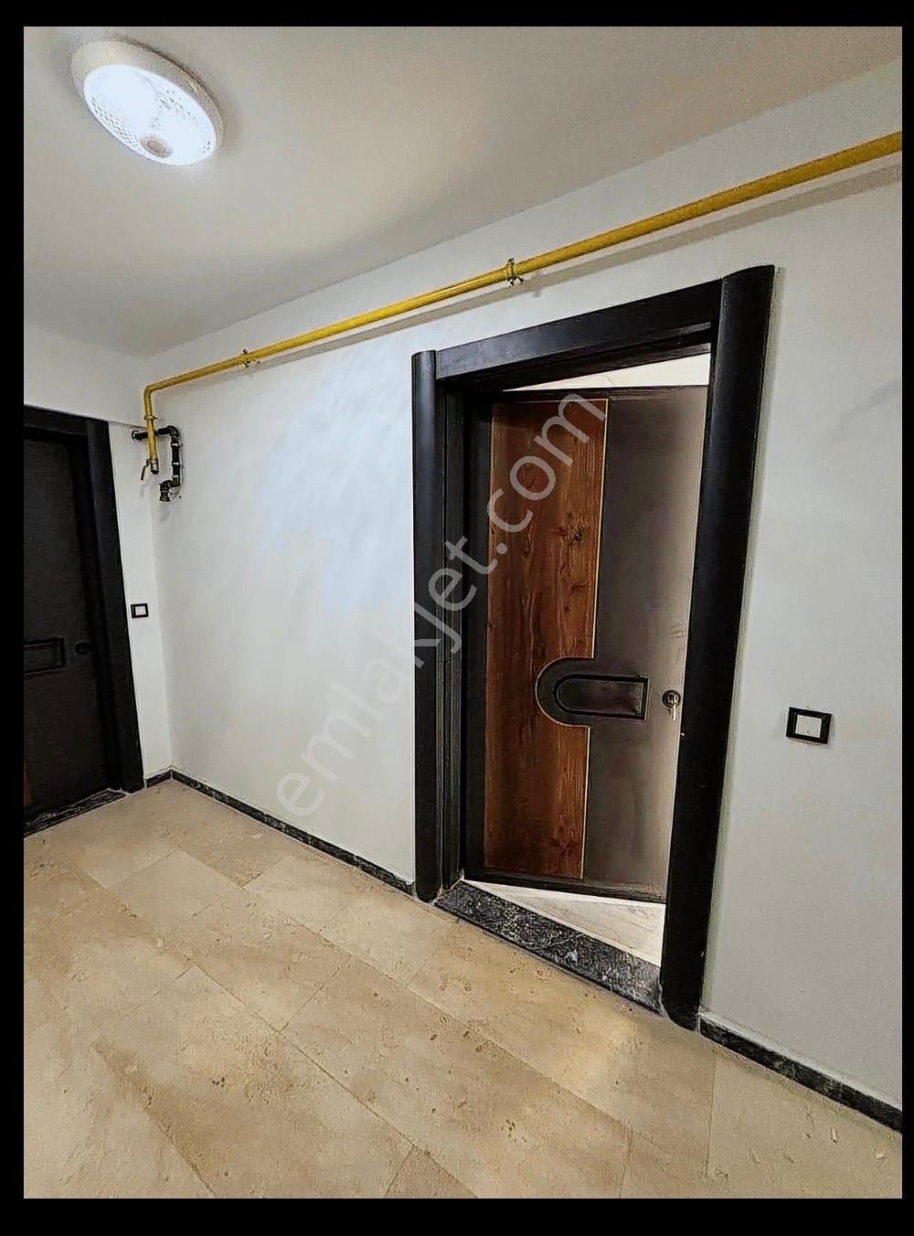 Bafranın Merkezinde Sıfır Ofis Veya Ev Olarak Kiralık - Görsel 12