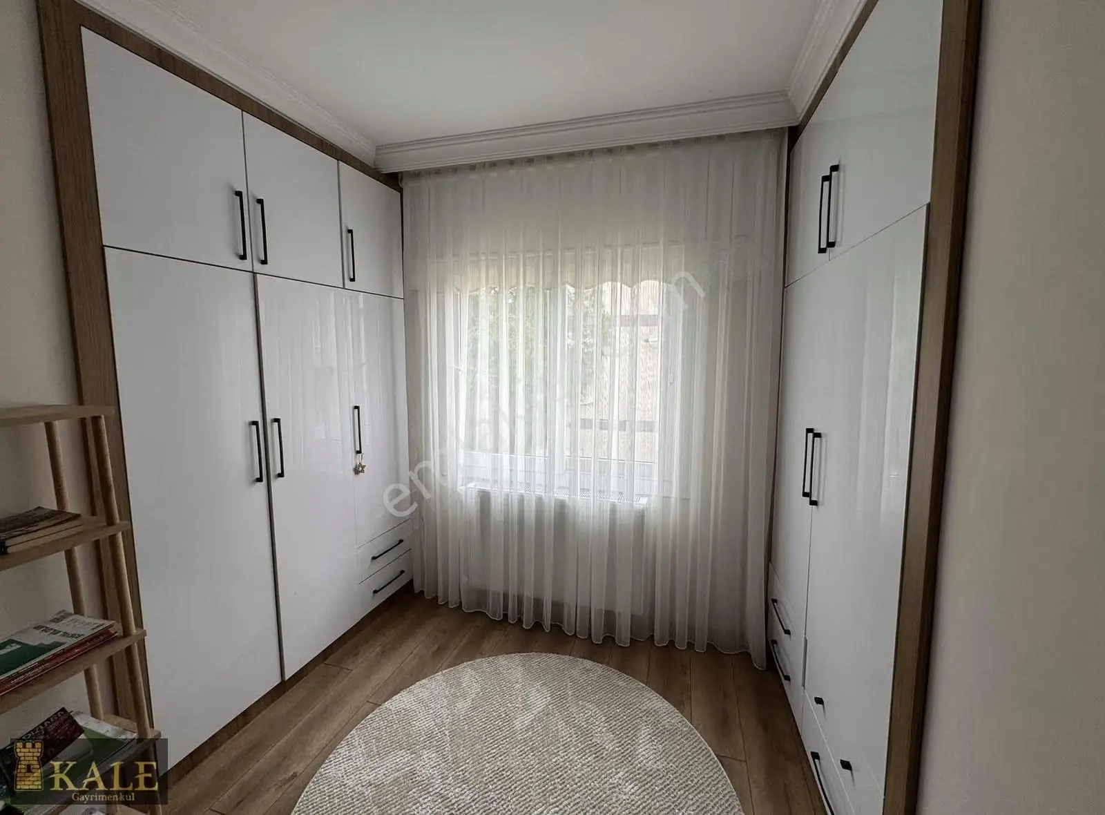 Kale'den Şehir Merkezin'de İçi Sıfır Yapılı Satılık Daire - Görsel 5