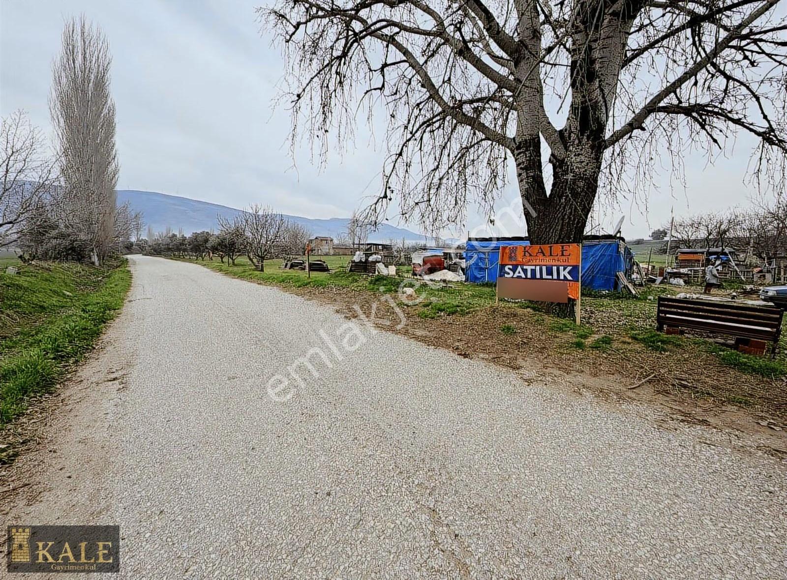 Kale'den Şehre Çok Yakın Kupon Arazi - Görsel 3
