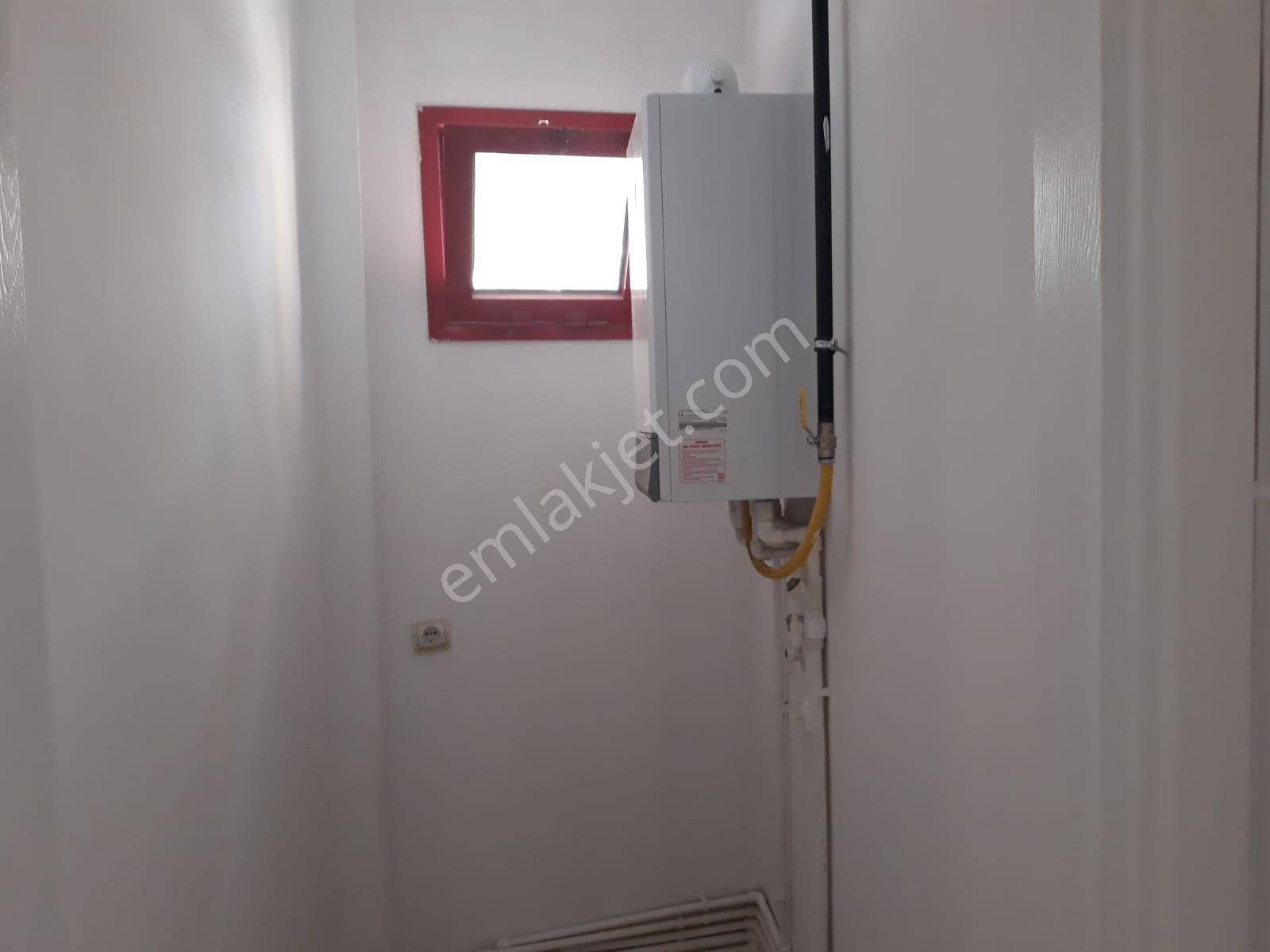 Göztepe Metroya300mt Tranvaya Mit Caddeye 200mt Bakımlı Arakat - Görsel 3