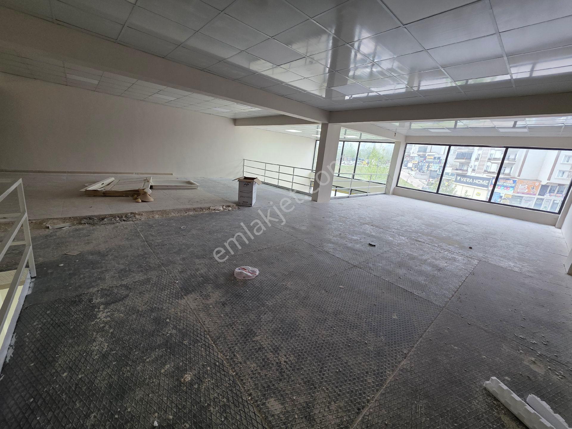 Bülbülzade Suyolu Cadde Üzeri Geniş 270m2 2 Katlı Kiralık Dükkan - Görsel 10