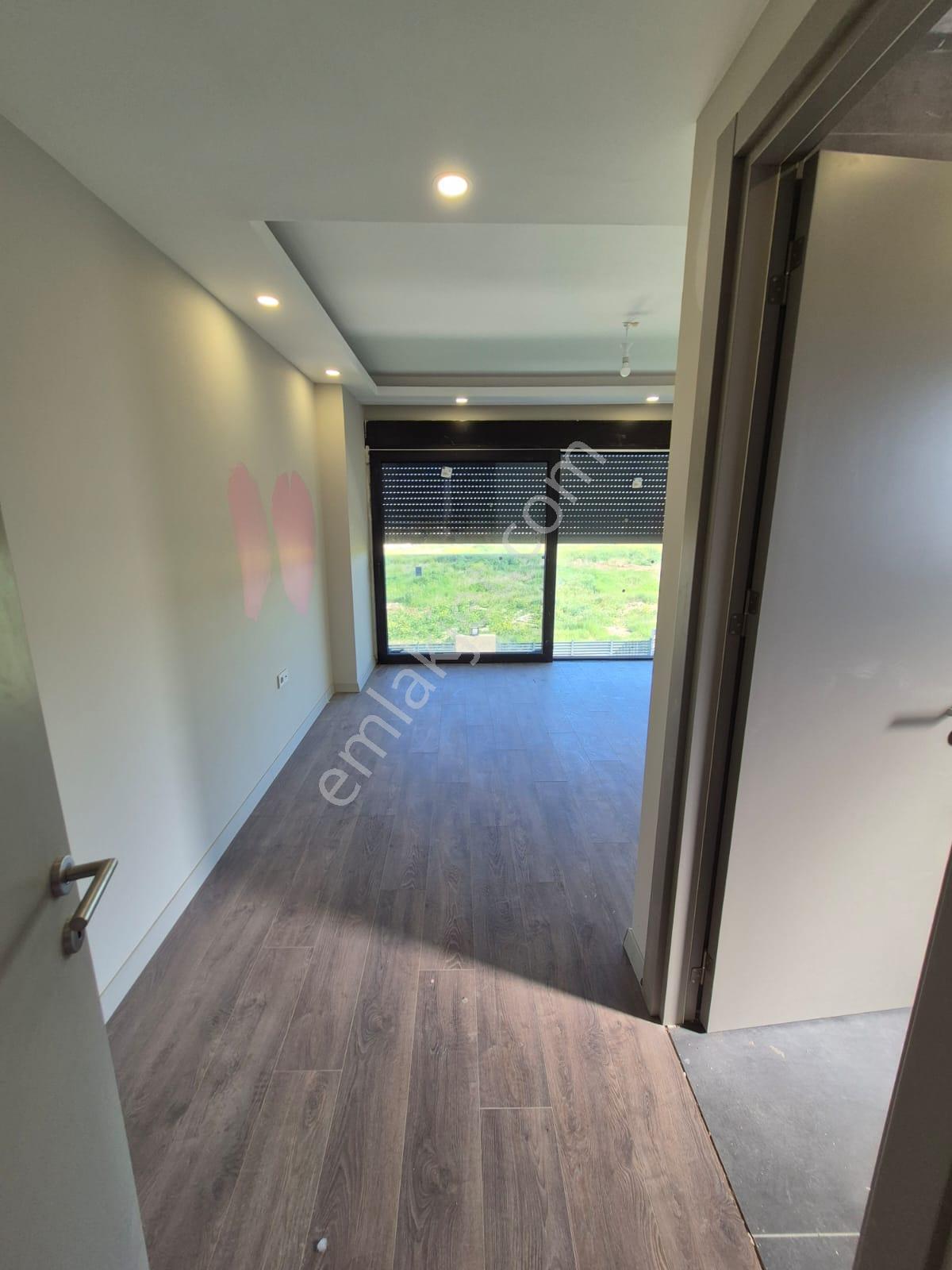 Delux'den Deniz Manzaralı Müstakil Havuzlu Lux Kiralık Villa - Görsel 21