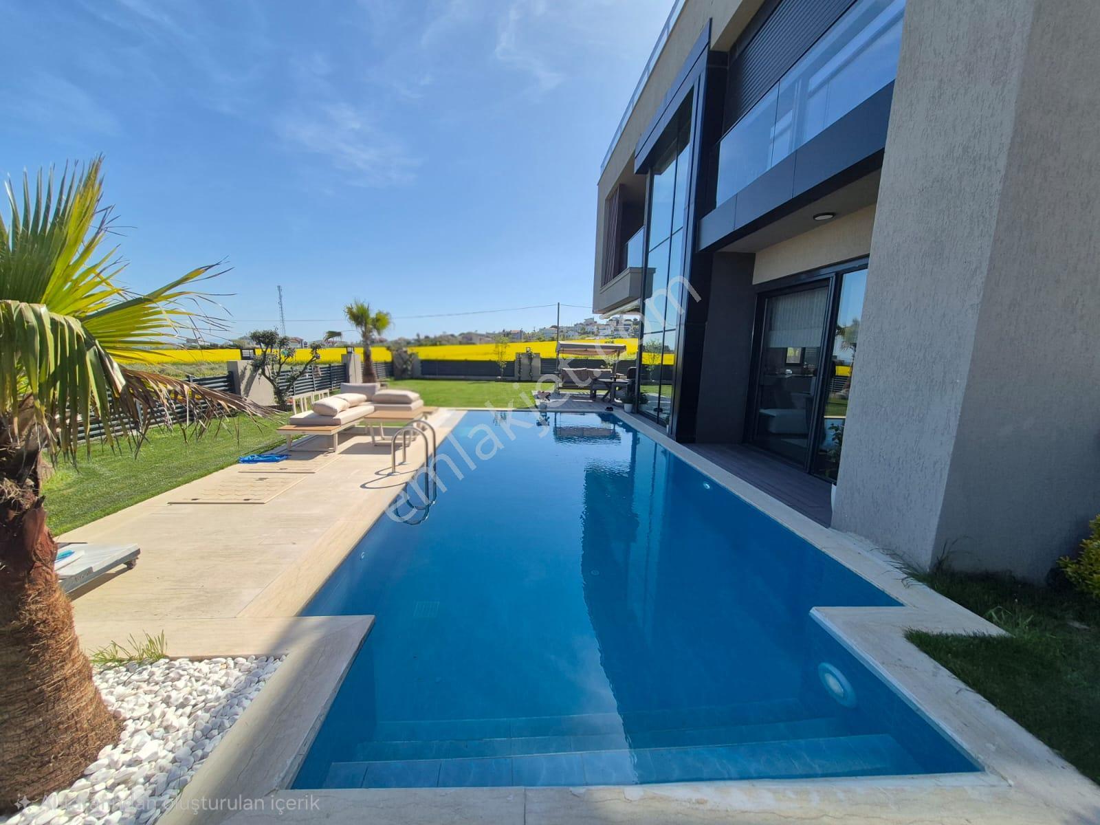 Delux'den Deniz Manzaralı Müstakil Havuzlu Lux Kiralık Villa - Görsel 9