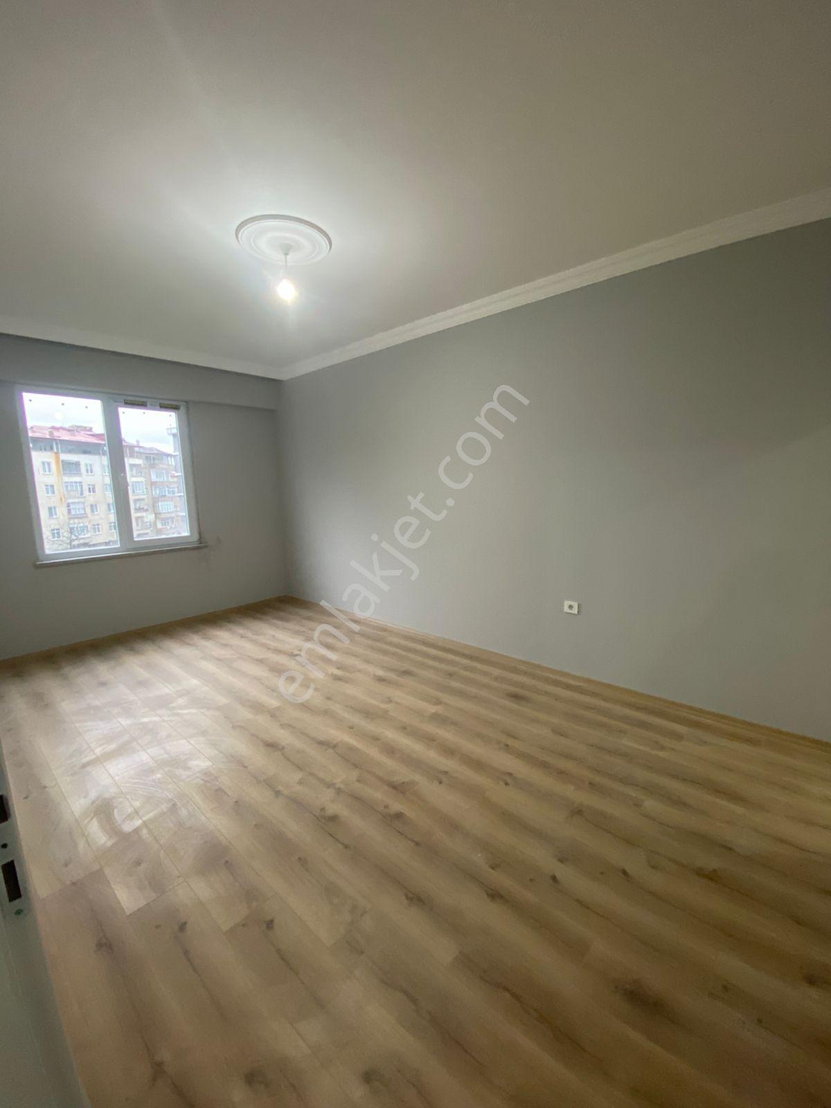Bulancak Mh. Yeni 3+1 120m² 3.kat Güney/batı Cephe Oturuma Hazır - Görsel 32