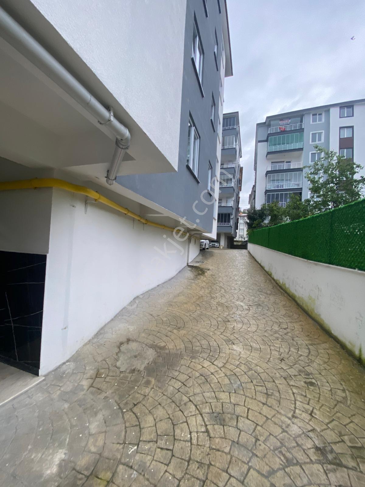 Bulancak Mh. Yeni 3+1 120m² 3.kat Güney/batı Cephe Oturuma Hazır - Görsel 34