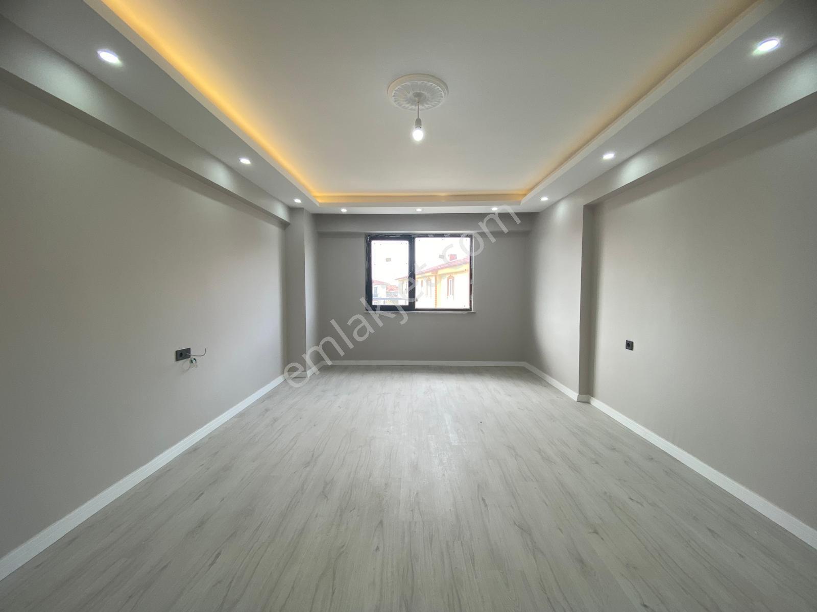 Remax Land Den Tekirdağ Saray Pazarcık Mahallesi'nde Satılık 2+1 Sıfır Daire - Görsel 9